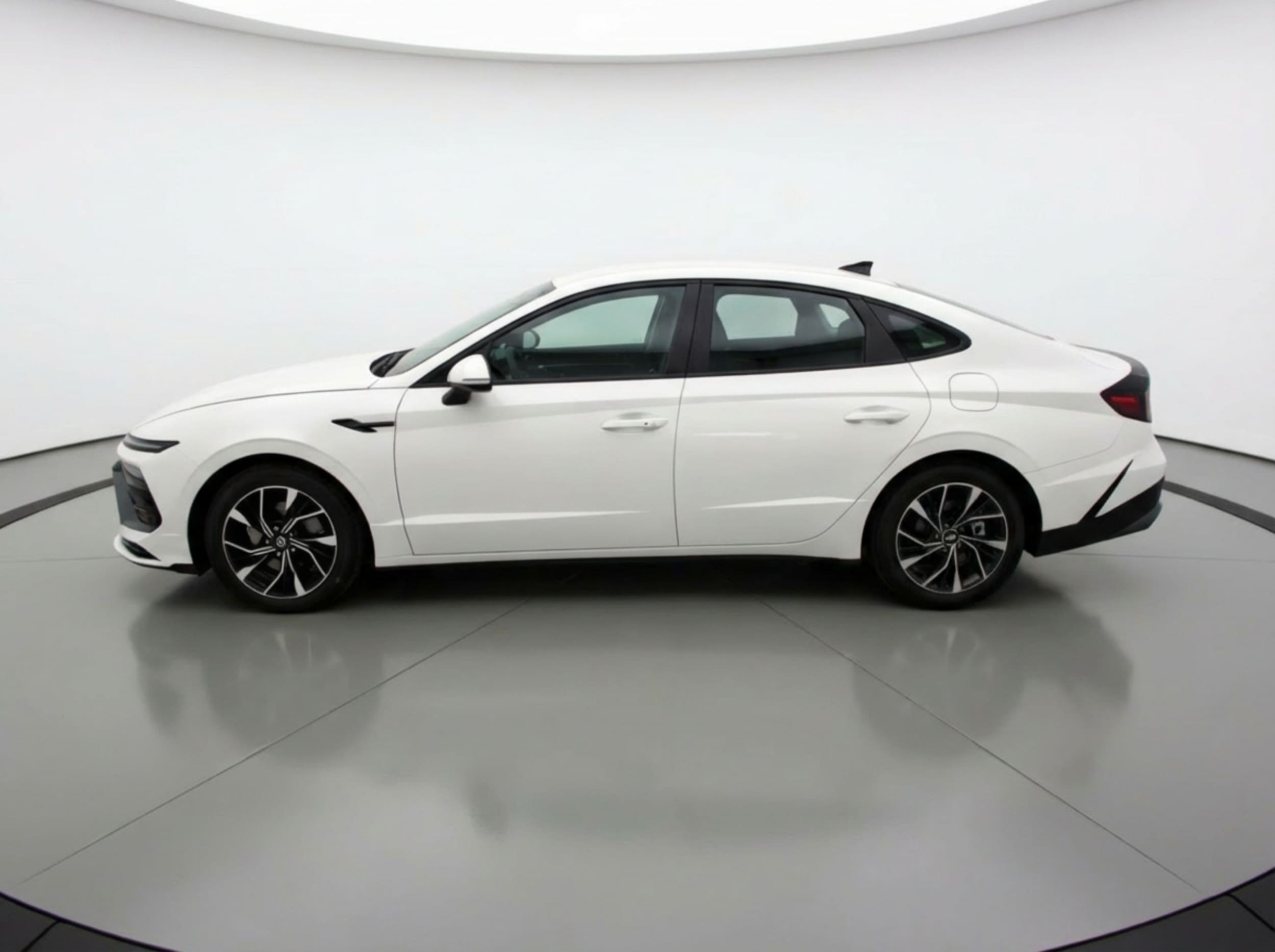 Thumbnail: 2025 Hyundai Sonata - 4