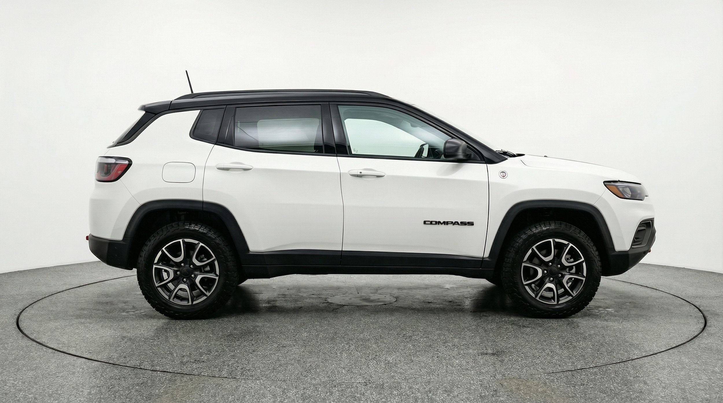 Thumbnail: 2025 Jeep Compass - 8