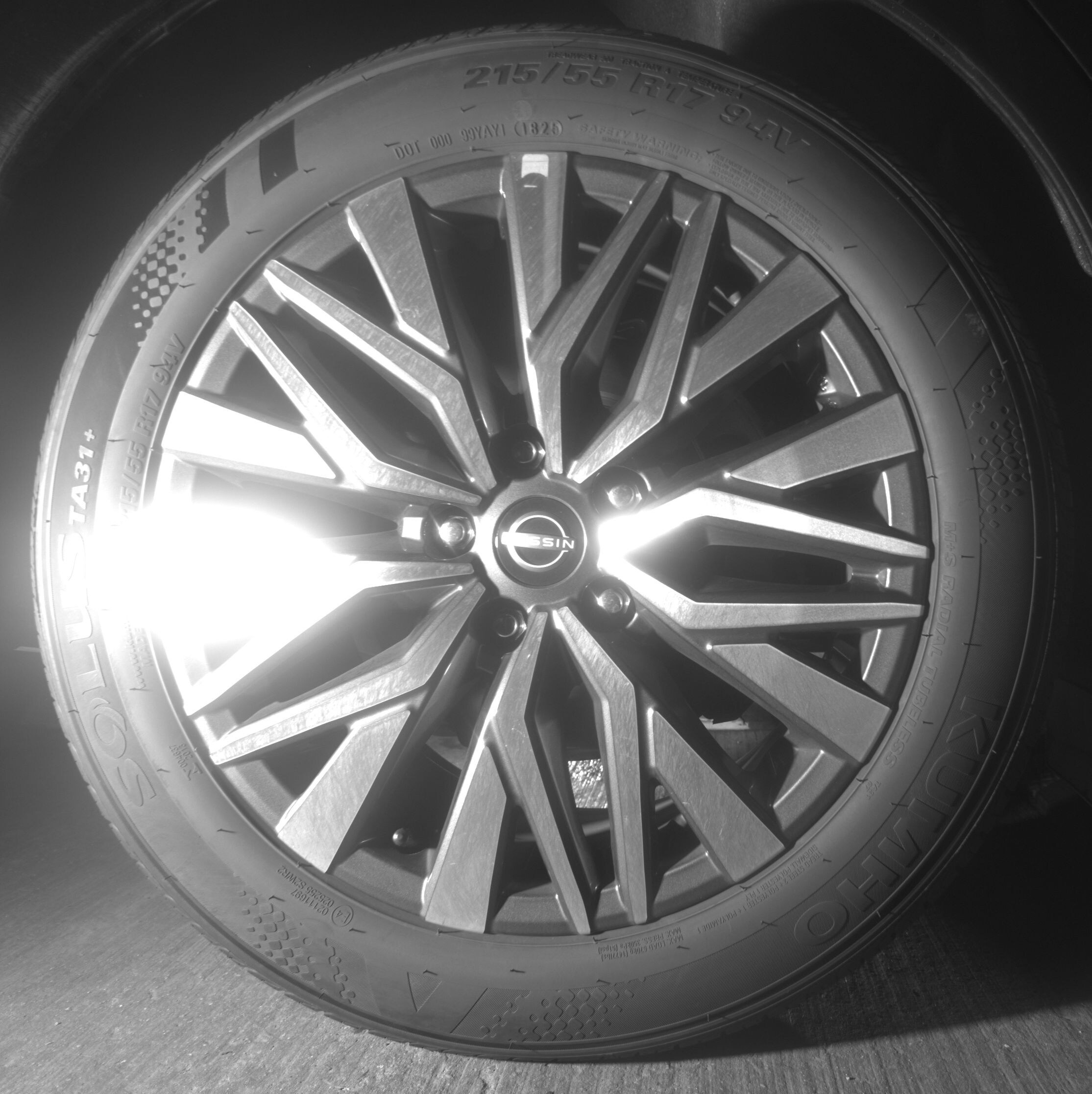 Thumbnail: 2025 Nissan Altima - 12