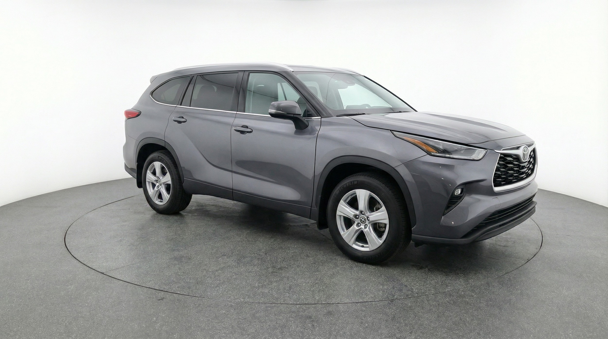 Thumbnail: 2025 Toyota Highlander - 1