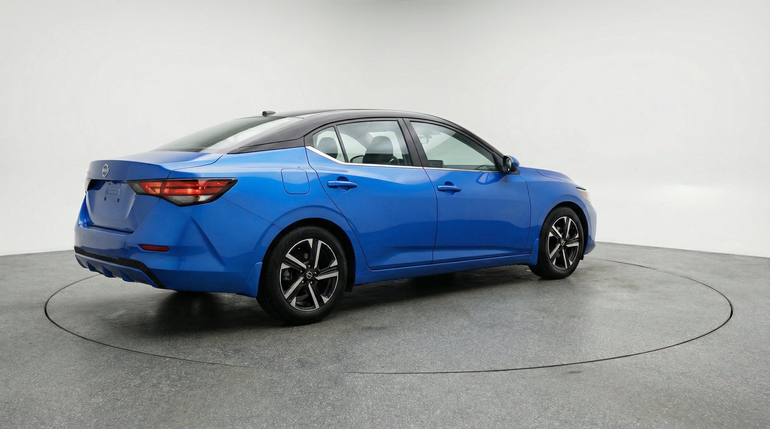Thumbnail: 2025 Nissan Sentra - 9