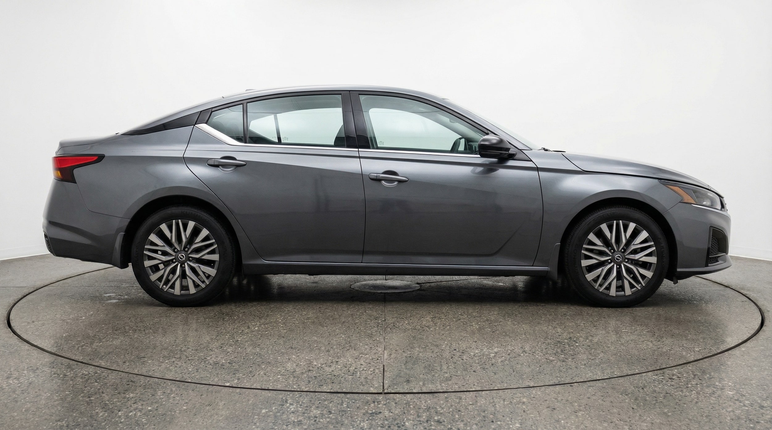 Thumbnail: 2025 Nissan Altima - 8