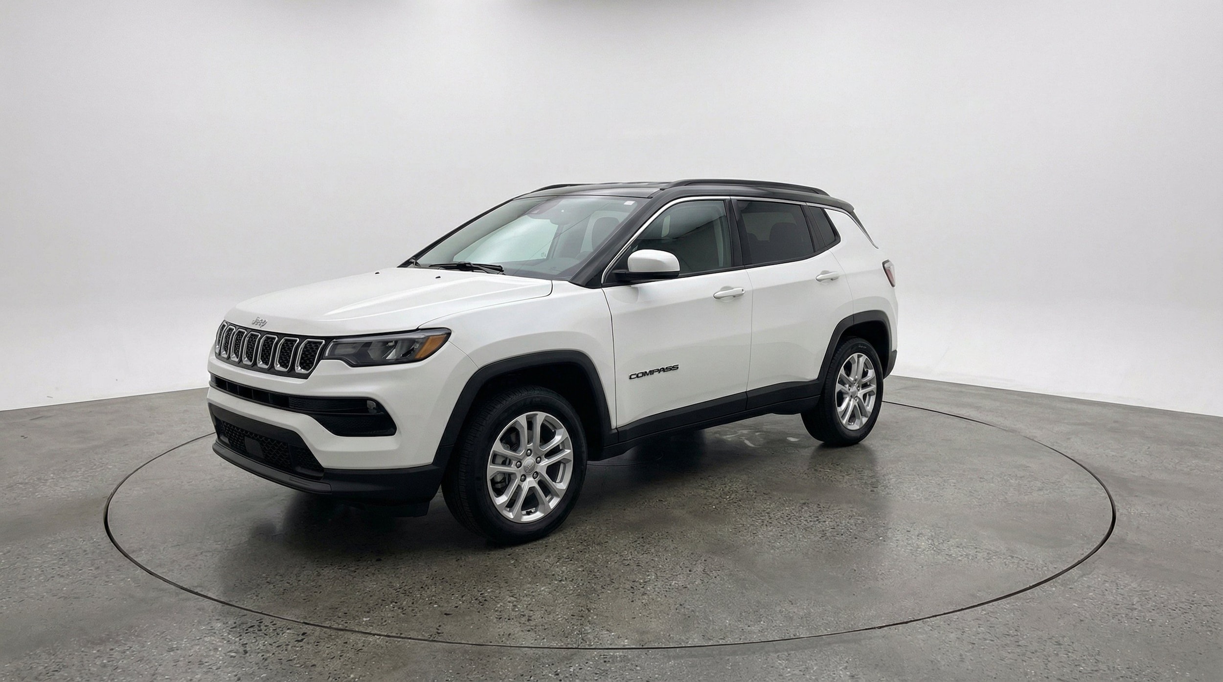 Thumbnail: 2025 Jeep Compass - 3
