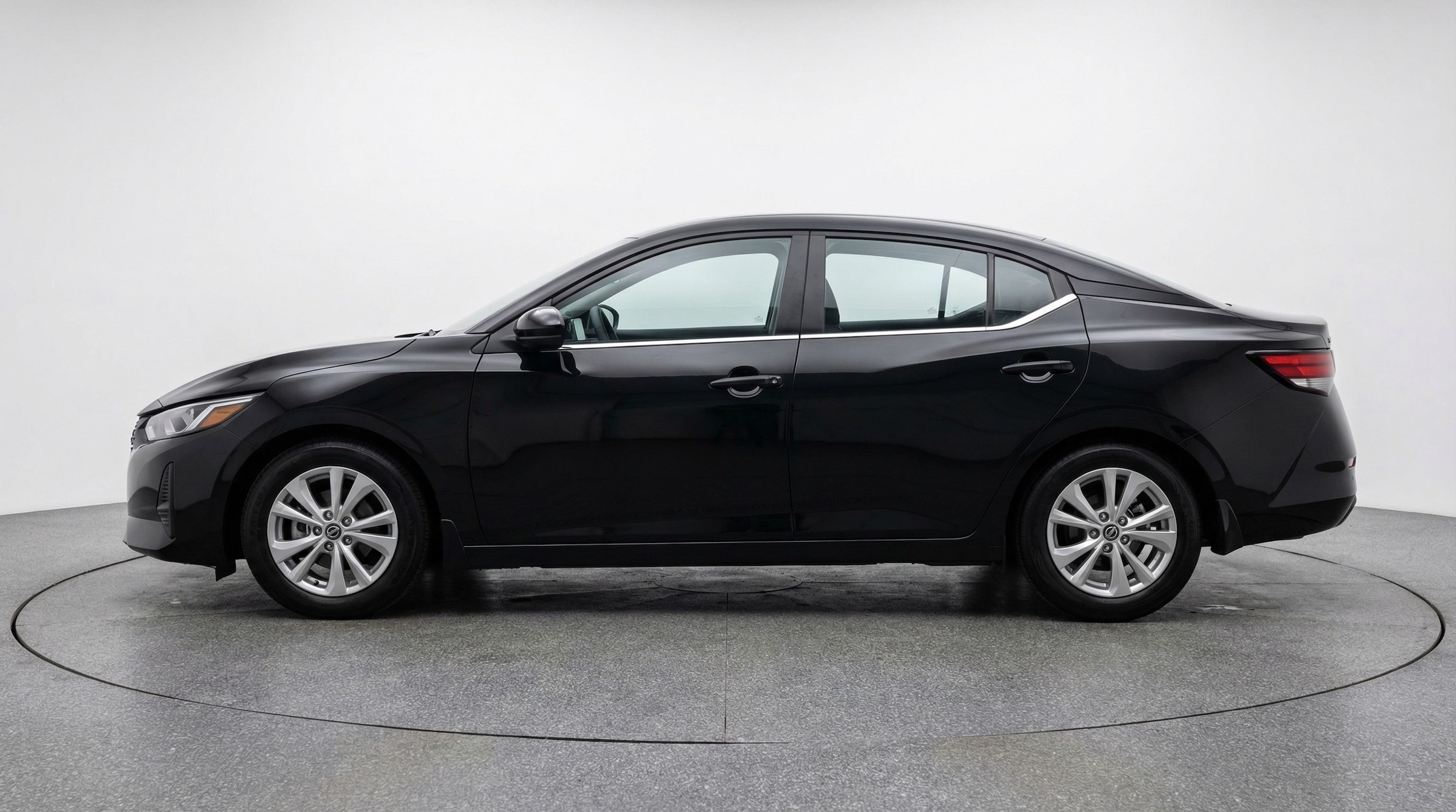 Thumbnail: 2025 Nissan Sentra - 4