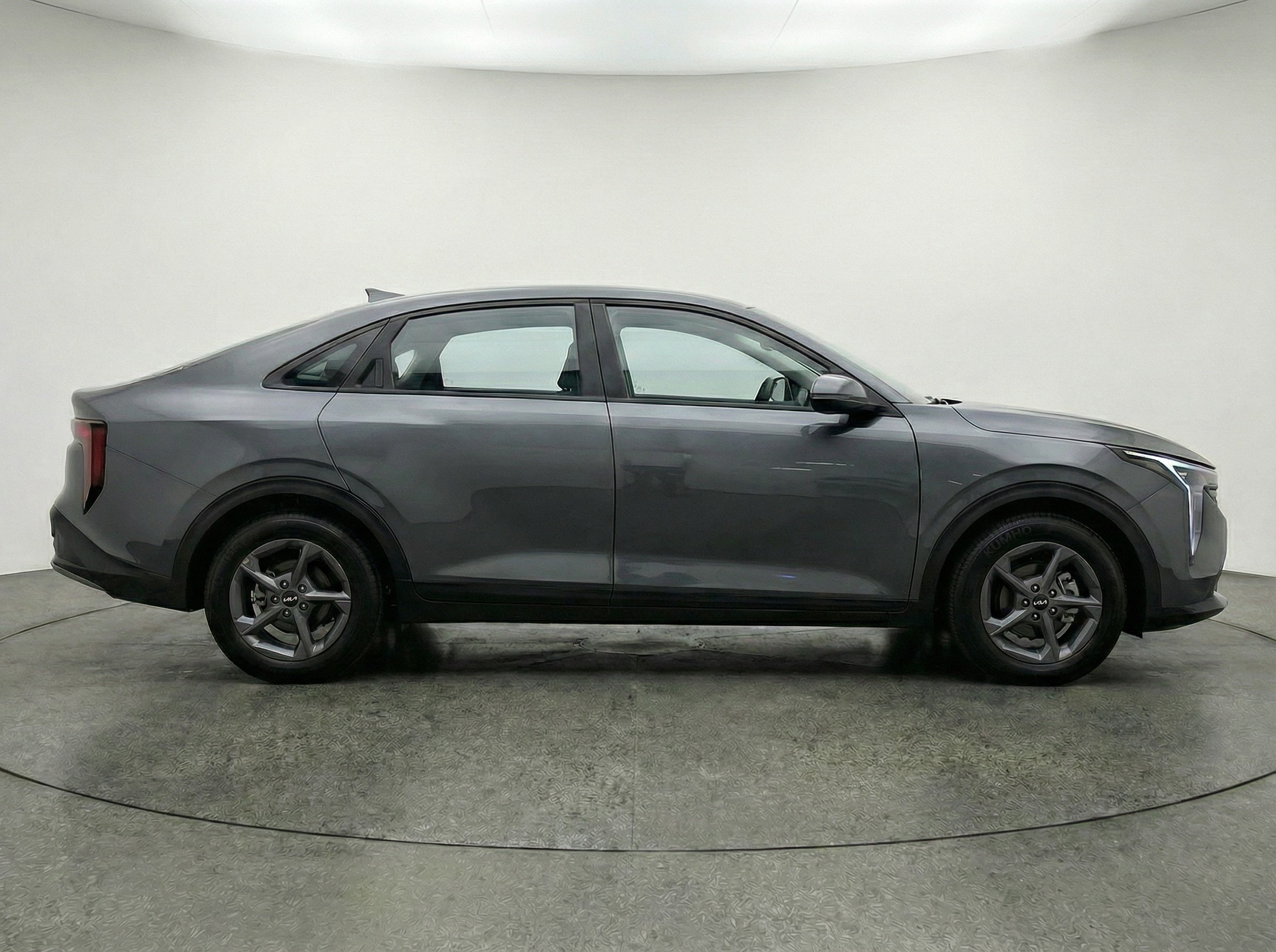 Thumbnail: 2025 Kia K4 - 8