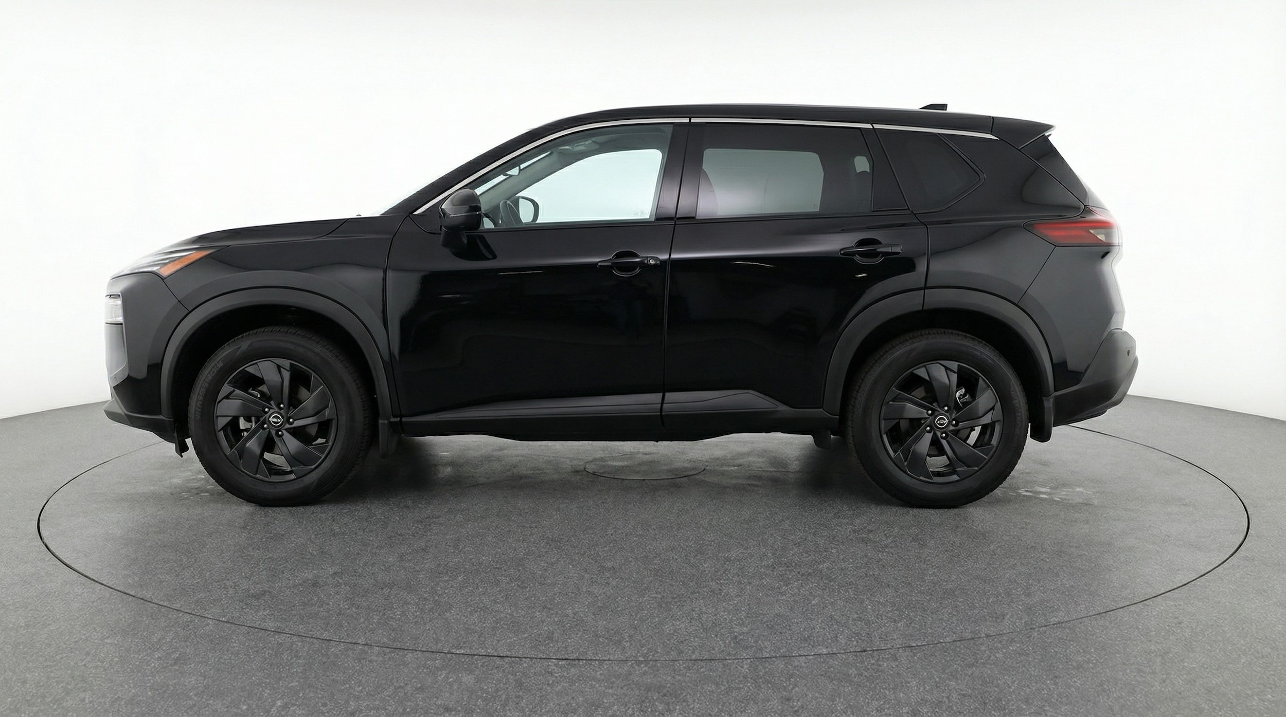 Thumbnail: 2025 Nissan Rogue - 4