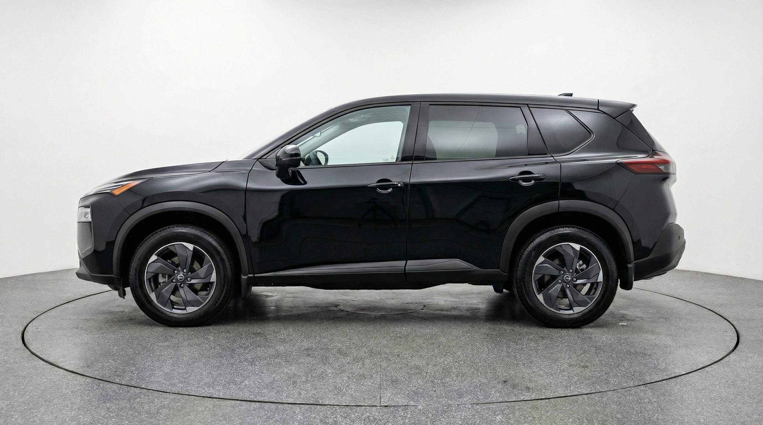 Thumbnail: 2025 Nissan Rogue - 4