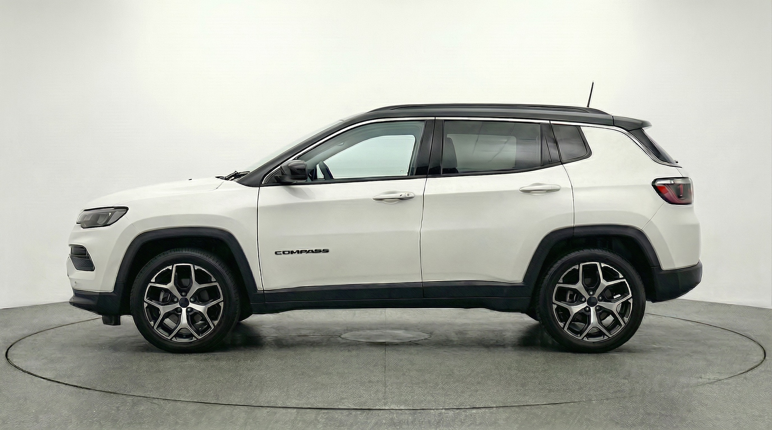 Thumbnail: 2025 Jeep Compass - 4