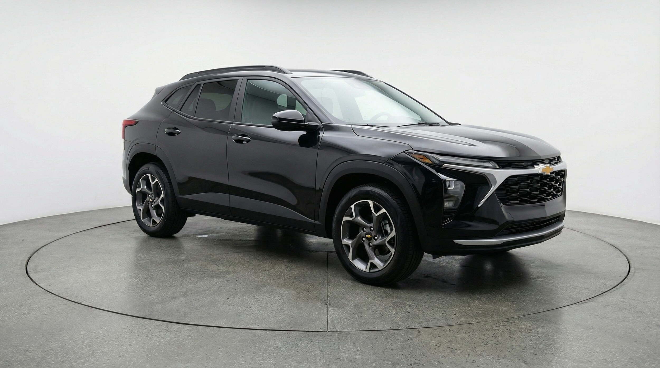 Thumbnail: 2025 Chevrolet Trax - 1