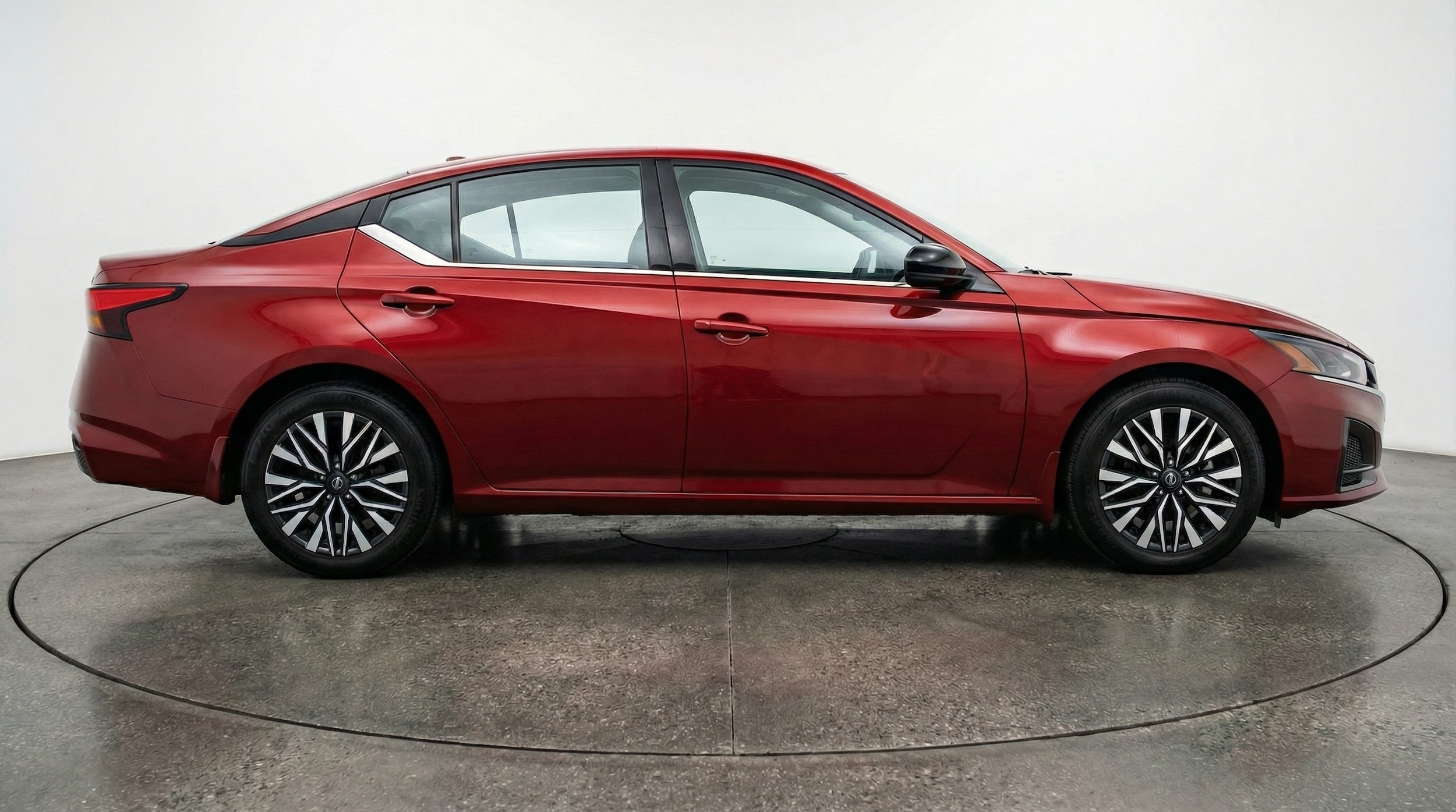 Thumbnail: 2025 Nissan Altima - 8