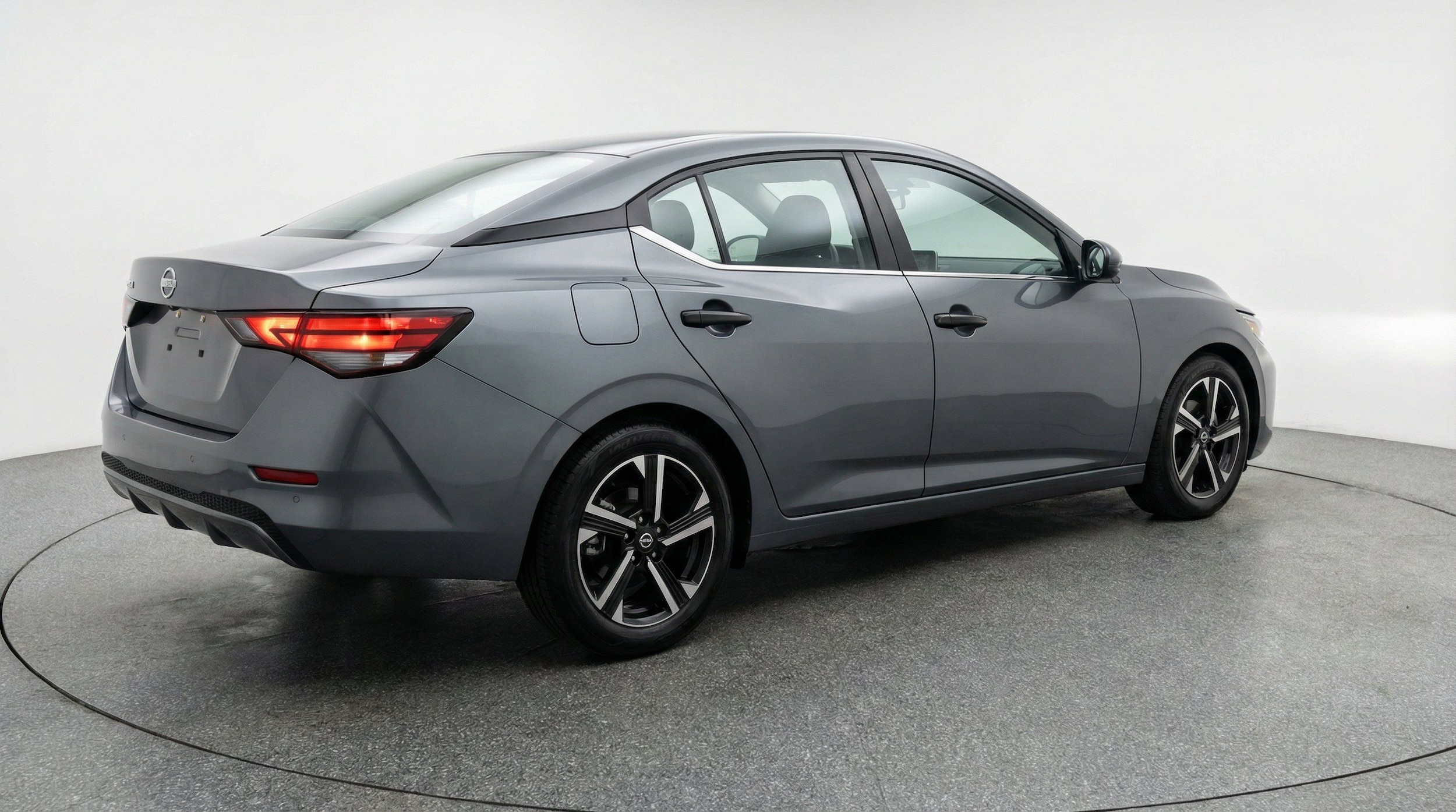 Thumbnail: 2025 Nissan Sentra - 9