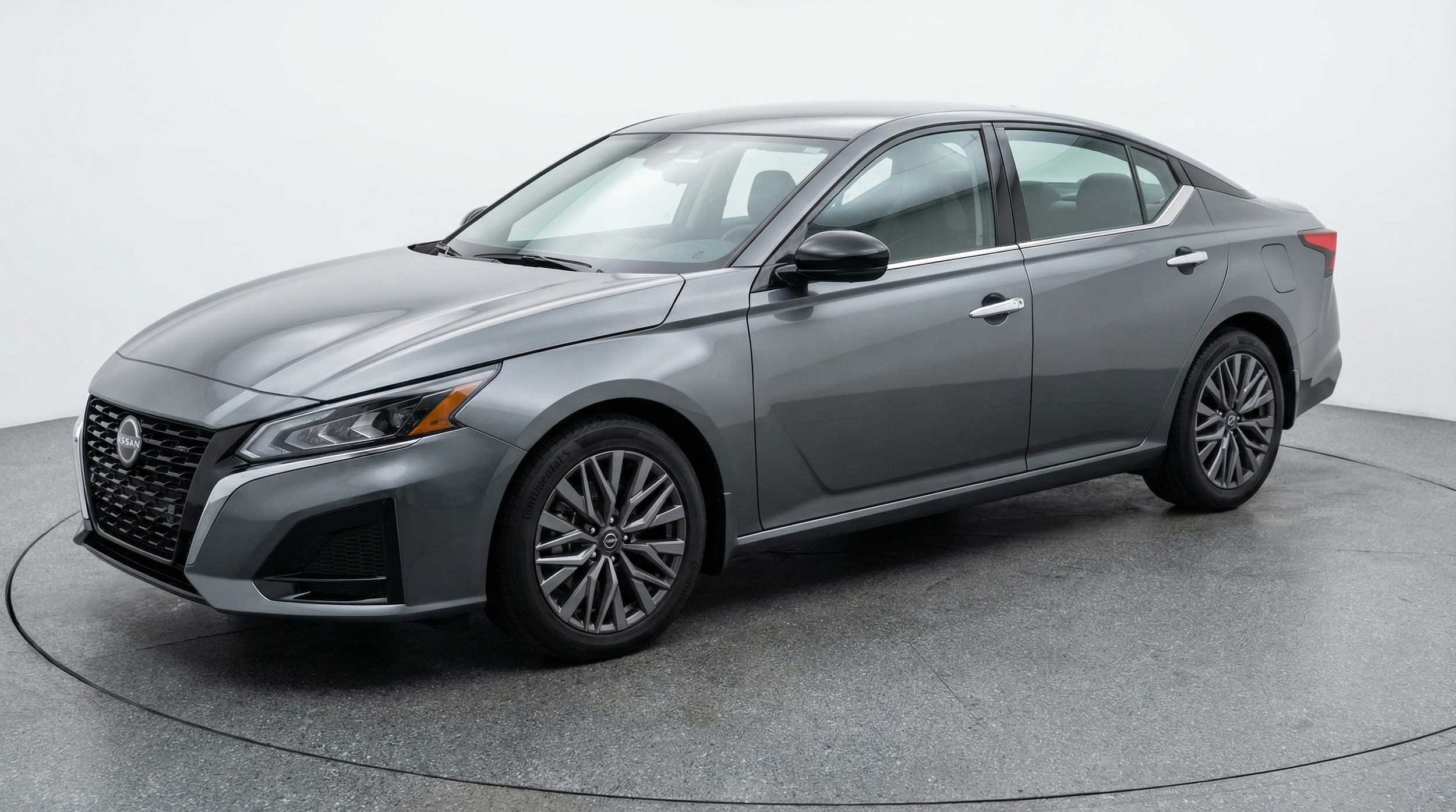 Thumbnail: 2025 Nissan Altima - 3