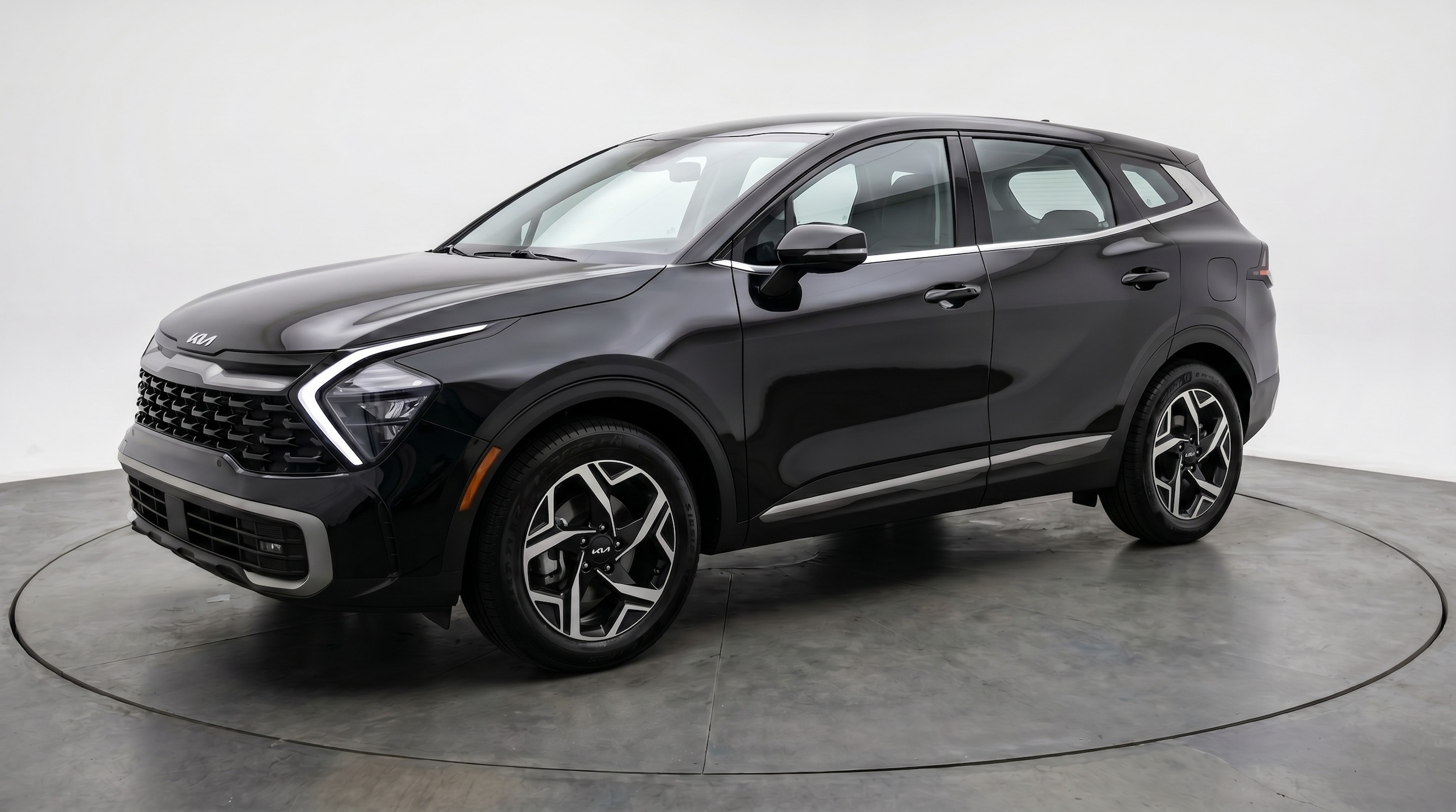 Thumbnail: 2025 Kia Sportage - 3