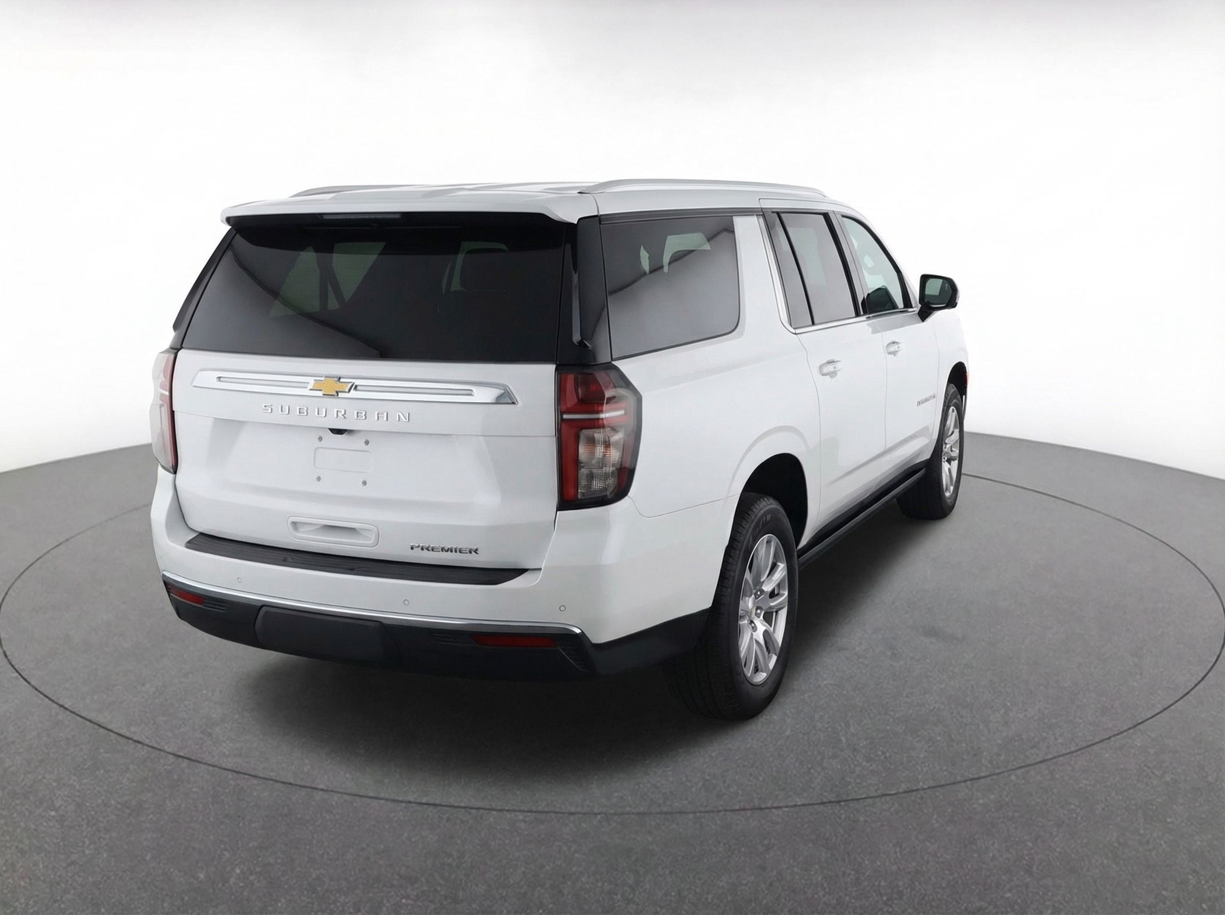 Thumbnail: 2023 Chevrolet Suburban - 7