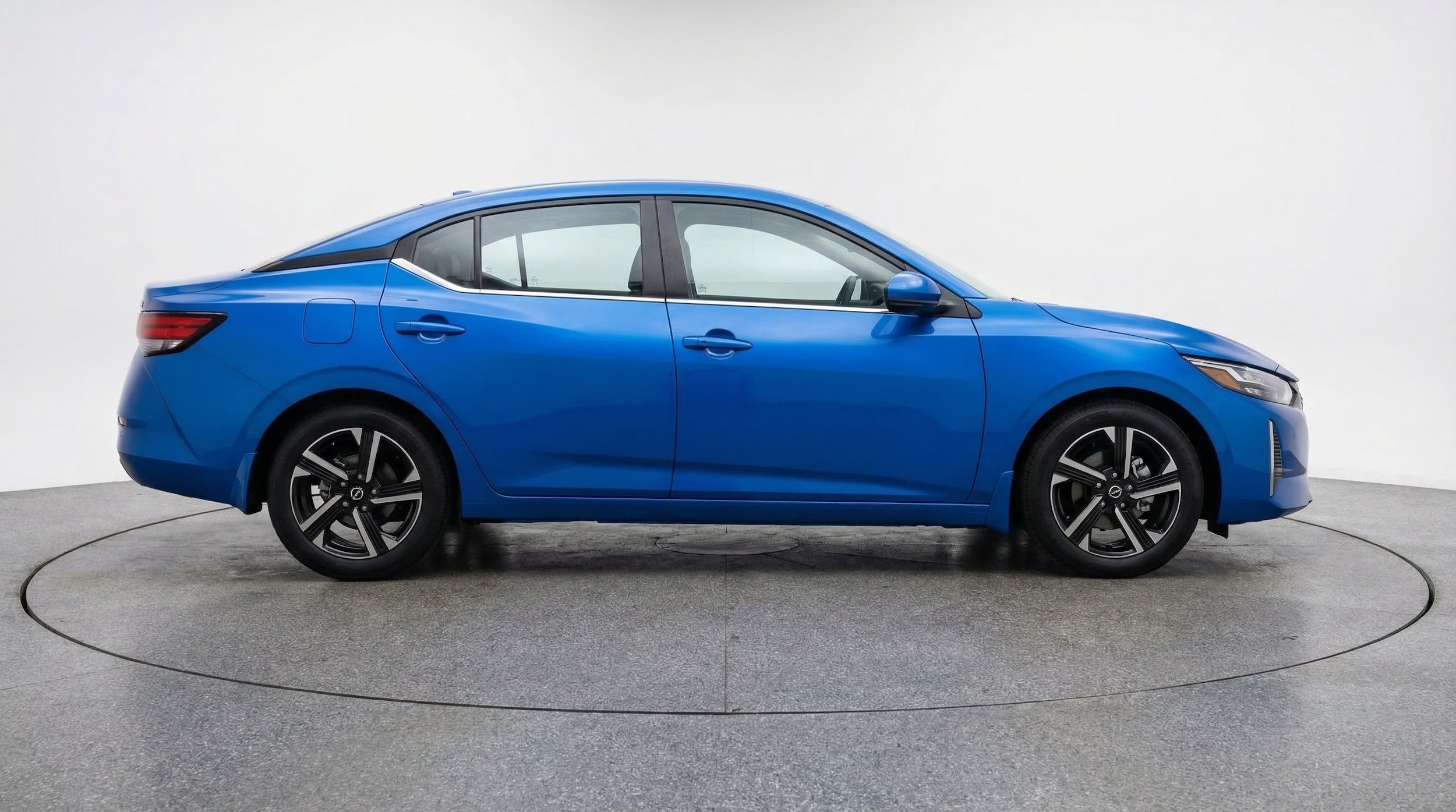 Thumbnail: 2025 Nissan Sentra - 11