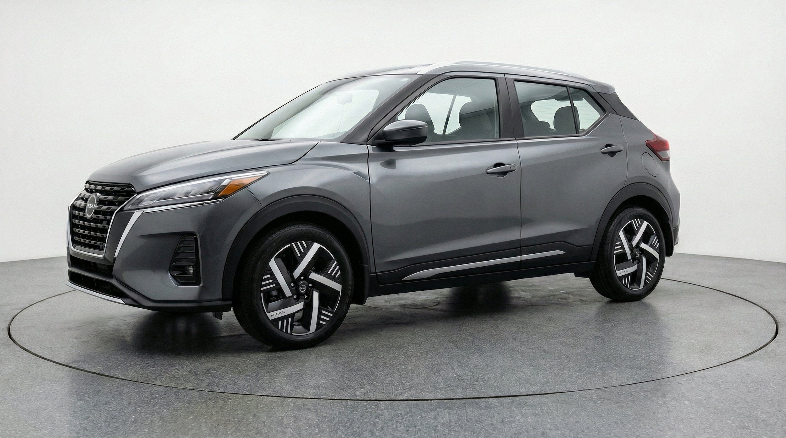 Thumbnail: 2026 Nissan Kicks - 3