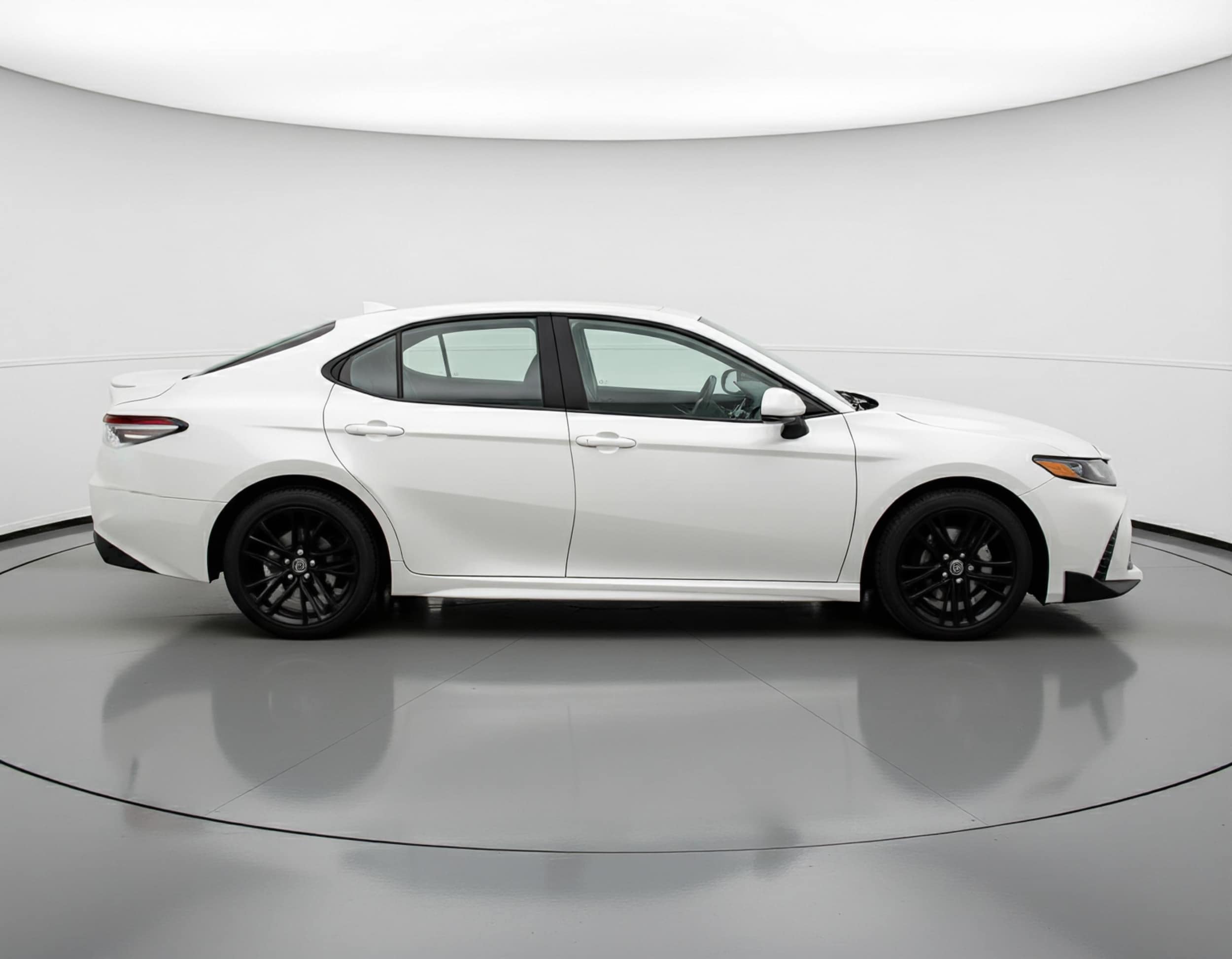 Thumbnail: 2025 Toyota Camry - 8