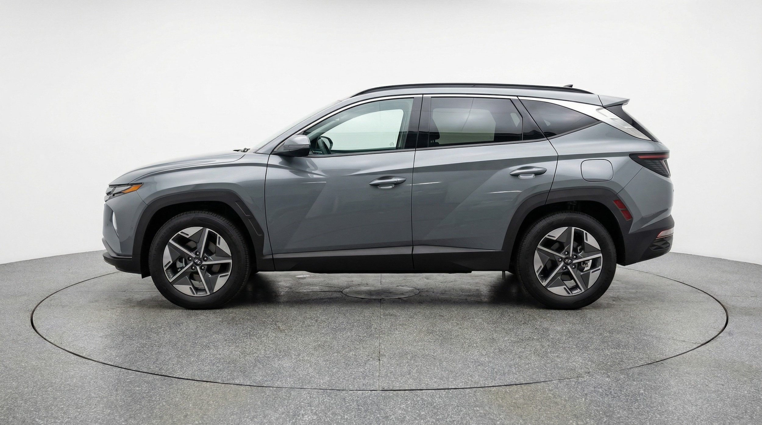 Thumbnail: 2025 Hyundai Tucson - 4