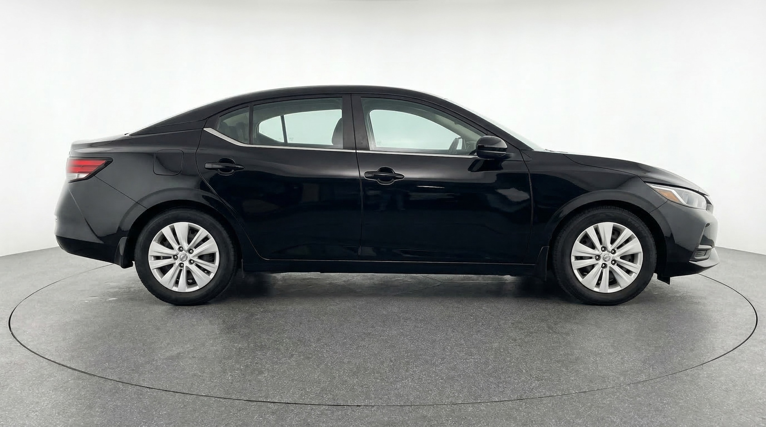 Thumbnail: 2025 Nissan Sentra - 8