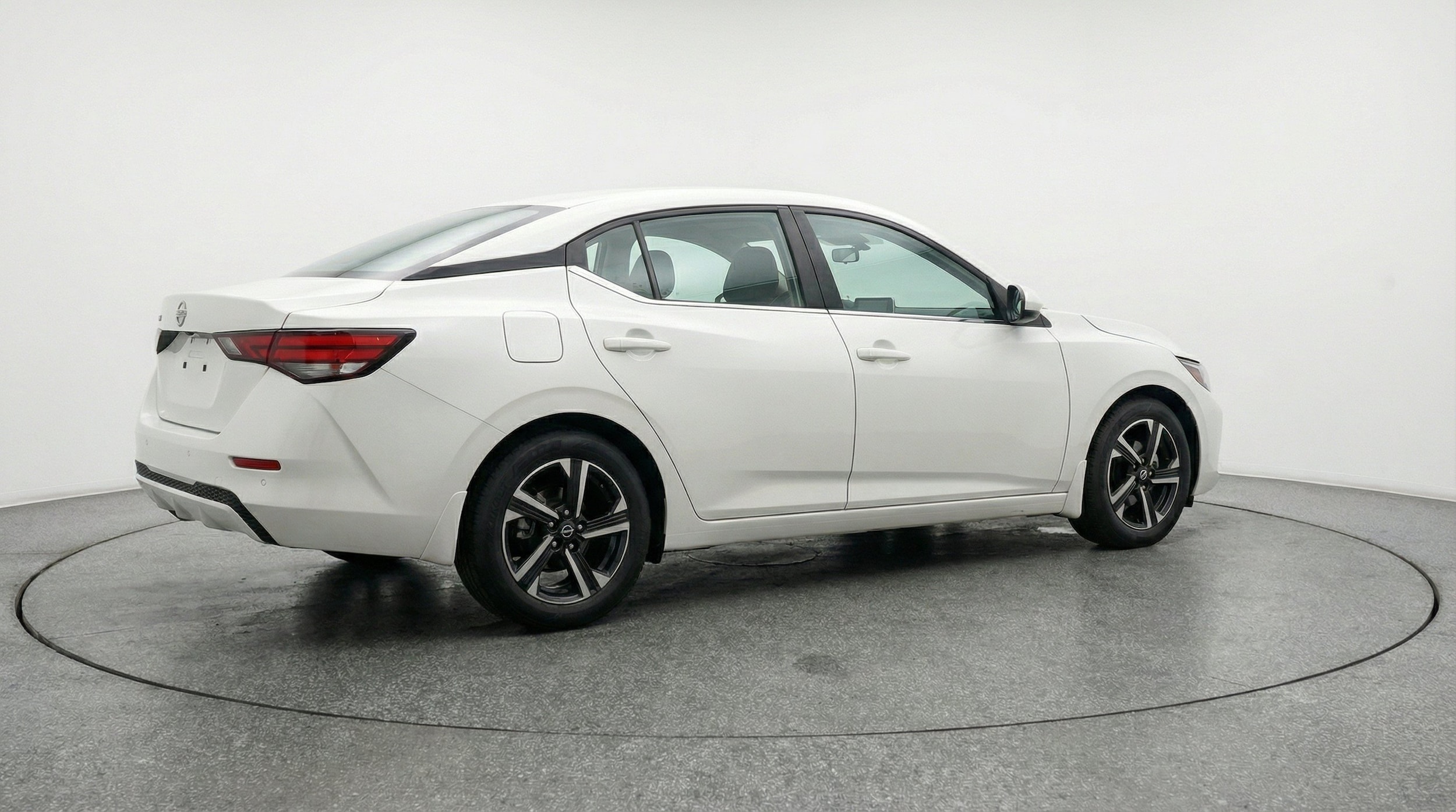 Thumbnail: 2025 Nissan Sentra - 9
