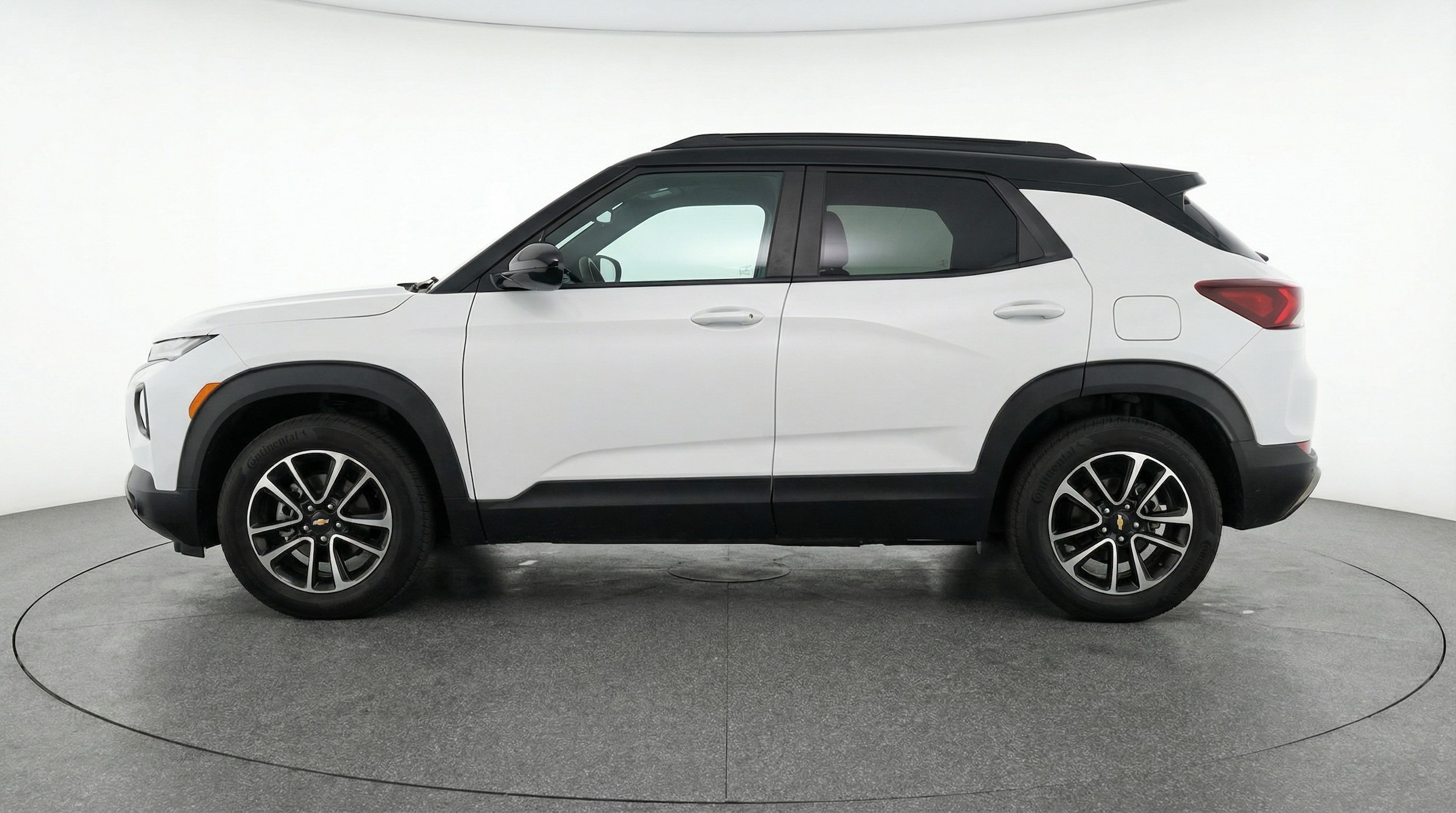 Thumbnail: 2025 Chevrolet TrailBlazer - 4