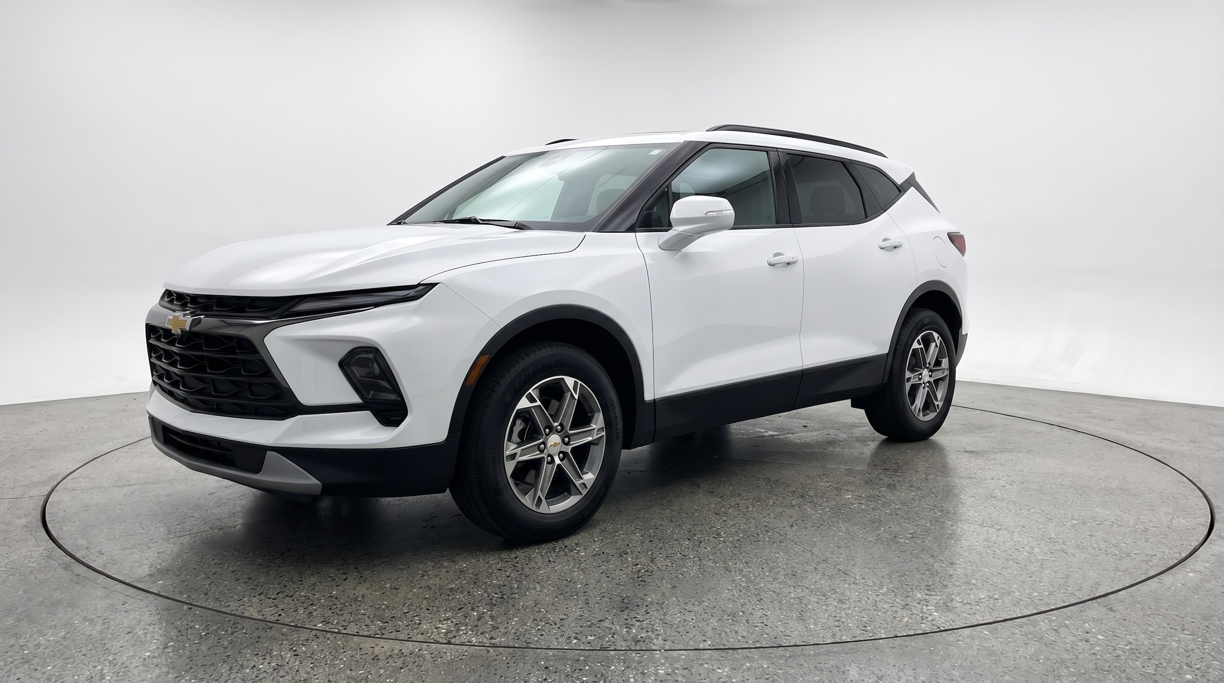 Thumbnail: 2025 Chevrolet Blazer - 3