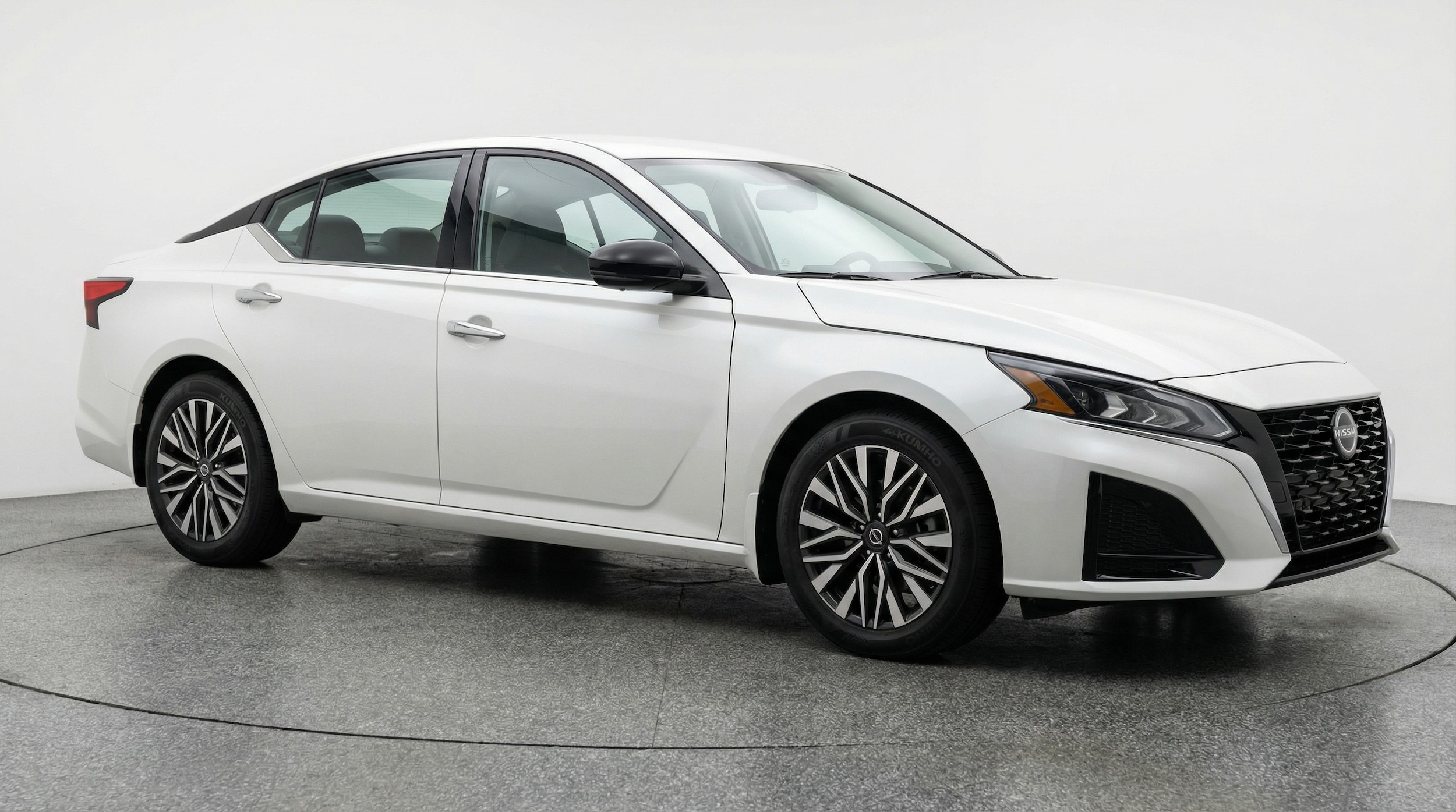 Thumbnail: 2025 Nissan Altima - 1