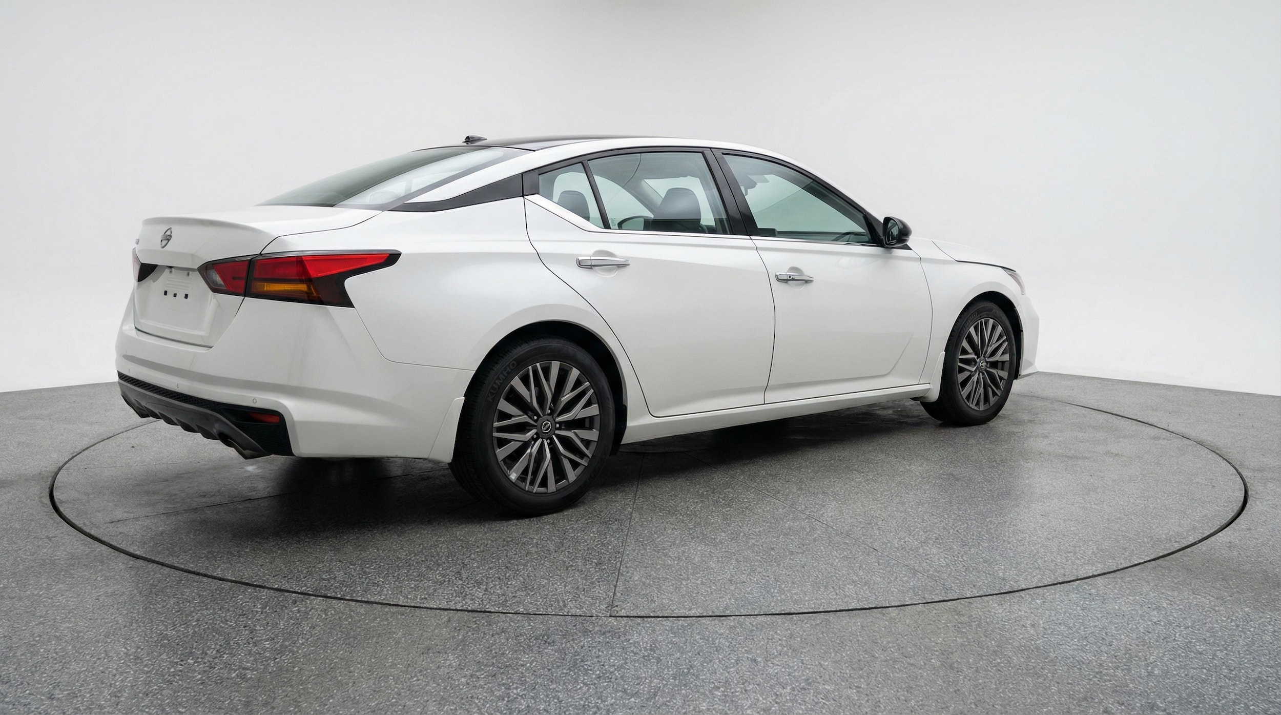 Thumbnail: 2025 Nissan Altima - 7