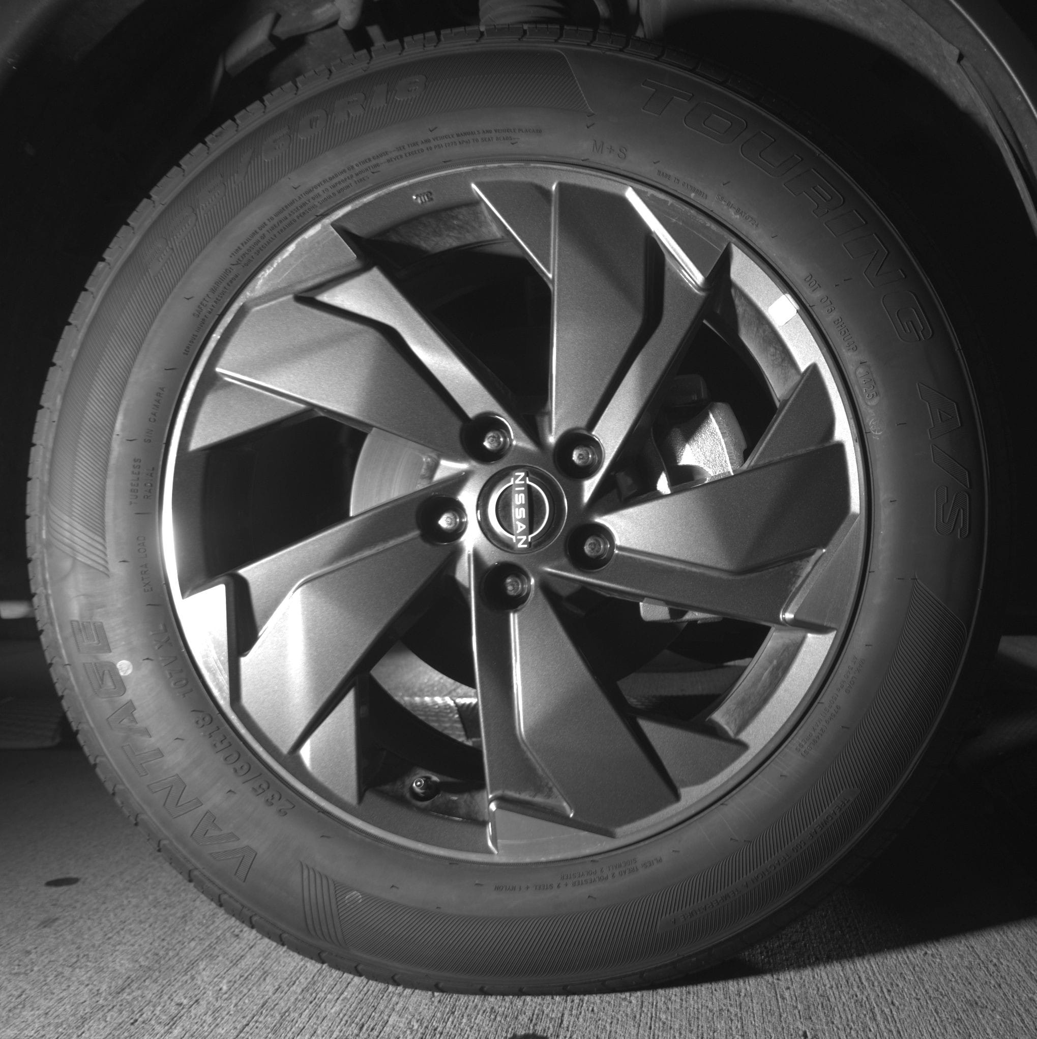 Thumbnail: 2025 Nissan Rogue - 10