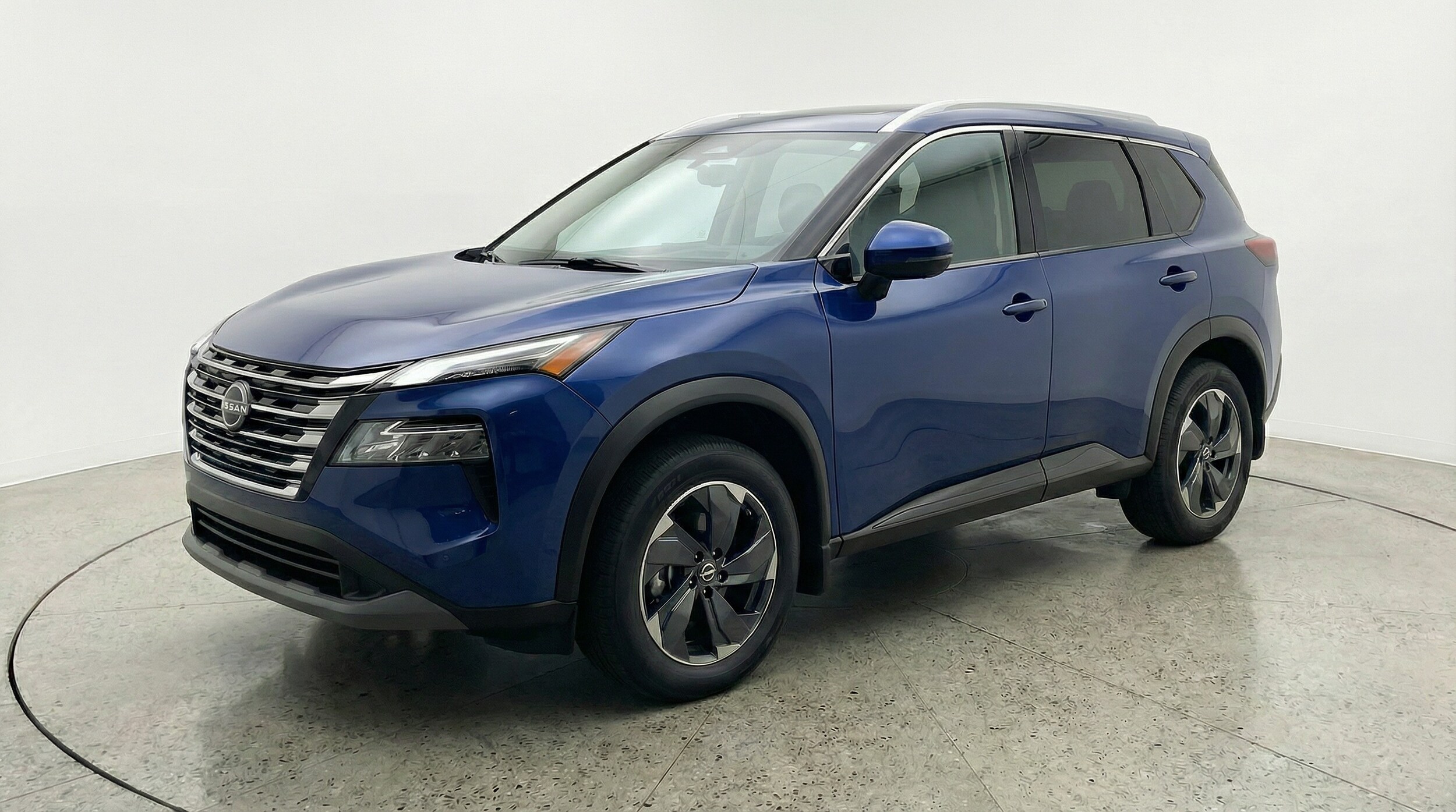 Thumbnail: 2025 Nissan Rogue - 3
