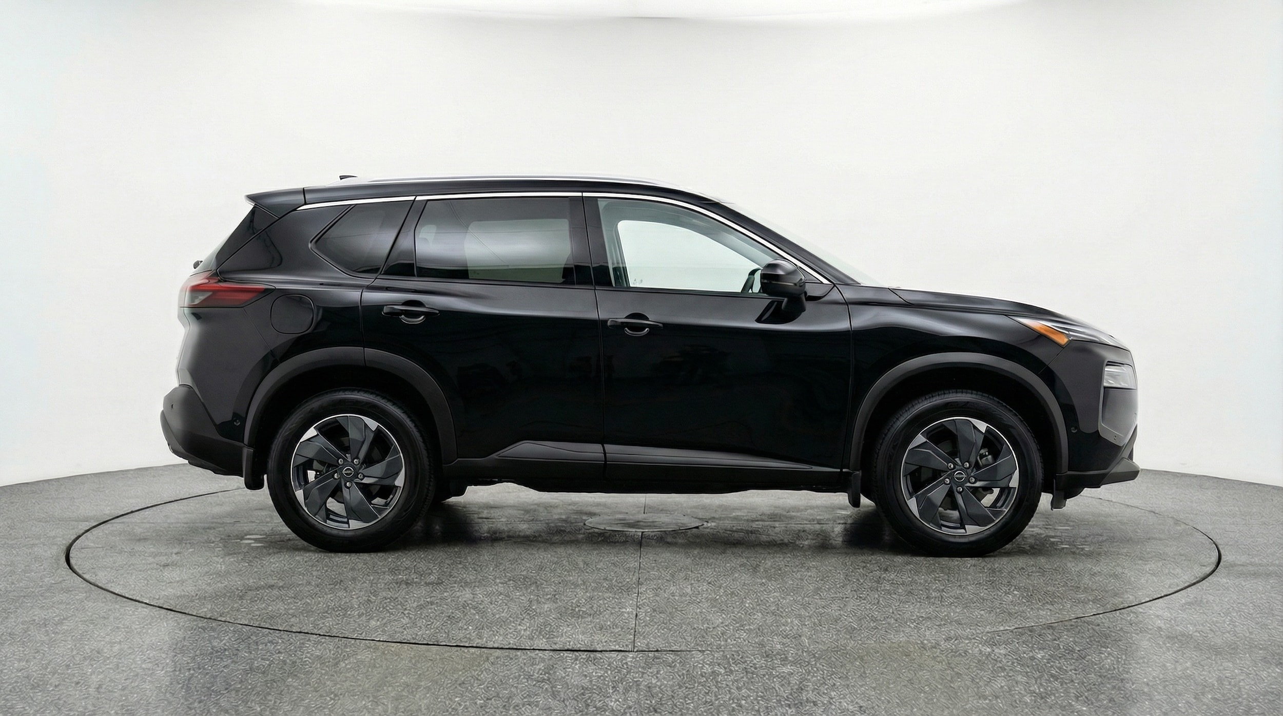 Thumbnail: 2025 Nissan Rogue - 8