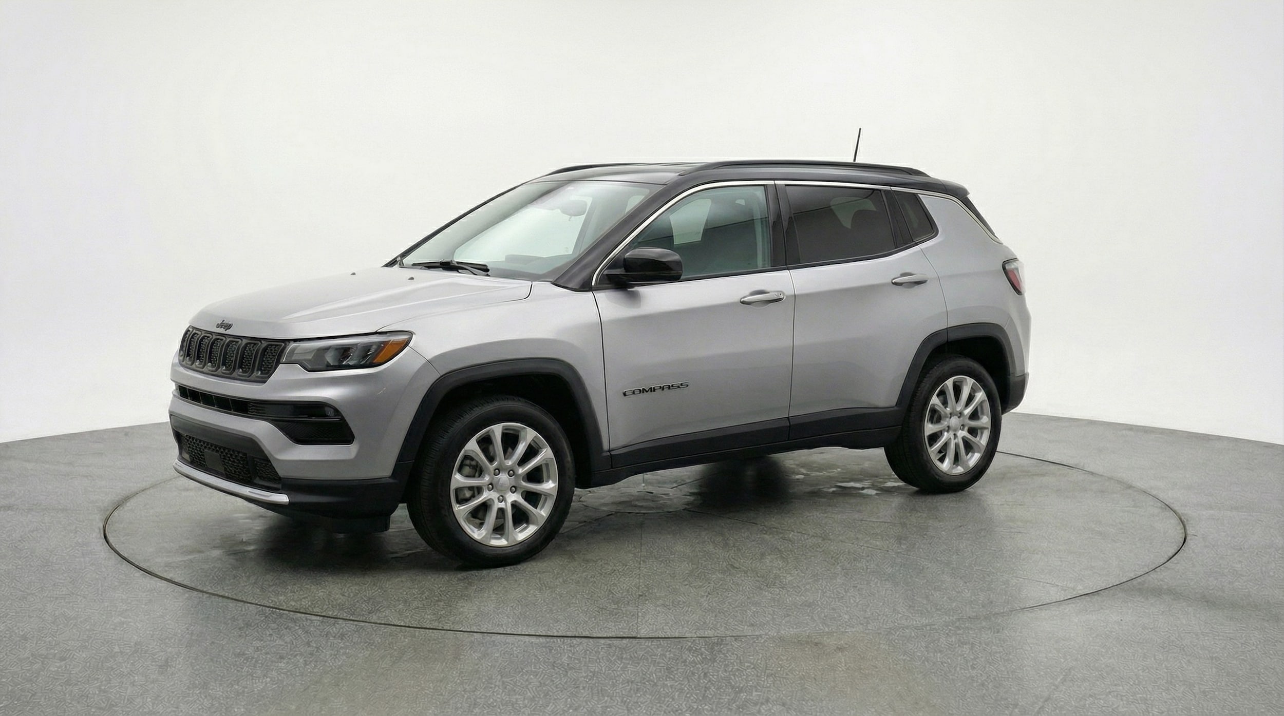 Thumbnail: 2025 Jeep Compass - 3