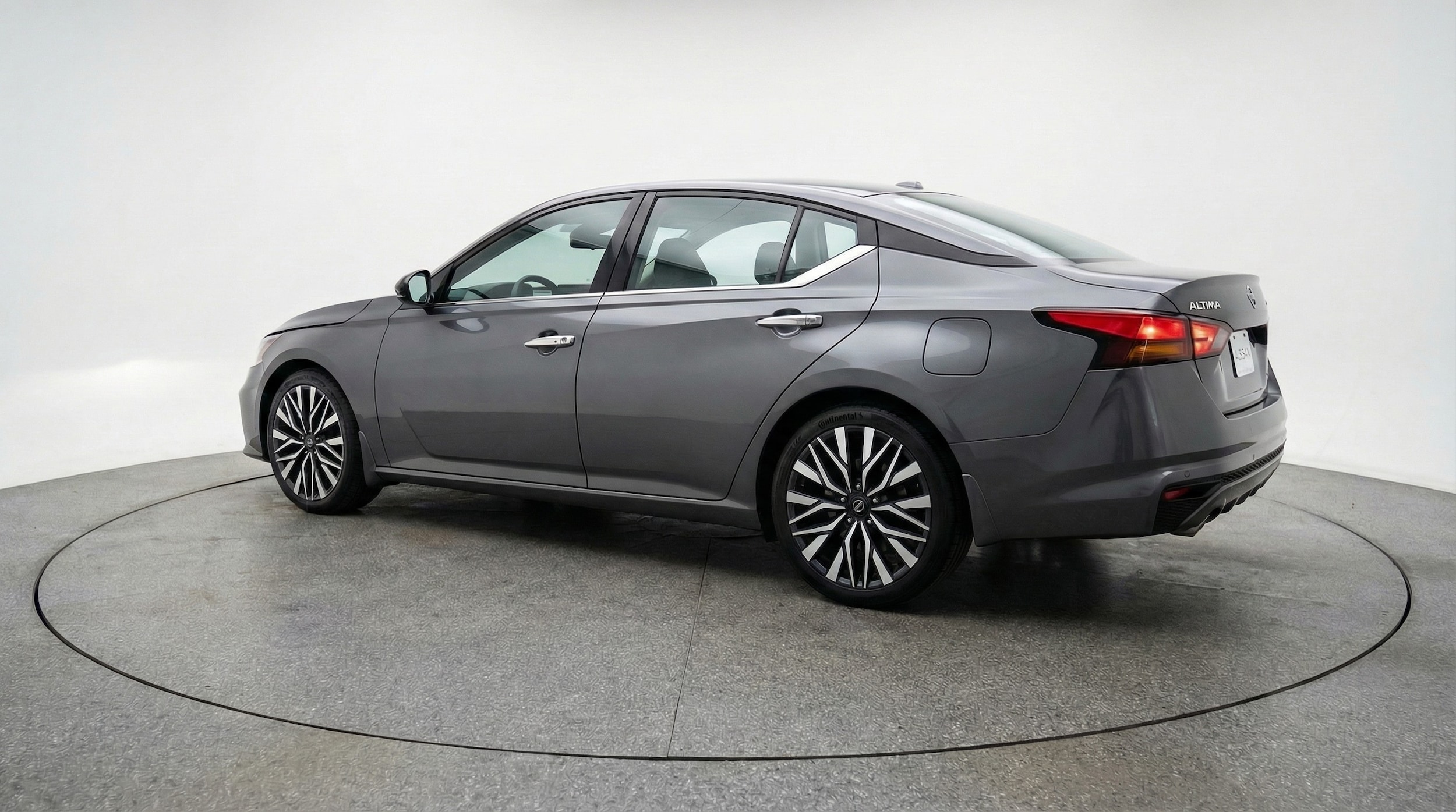 Thumbnail: 2025 Nissan Altima - 5
