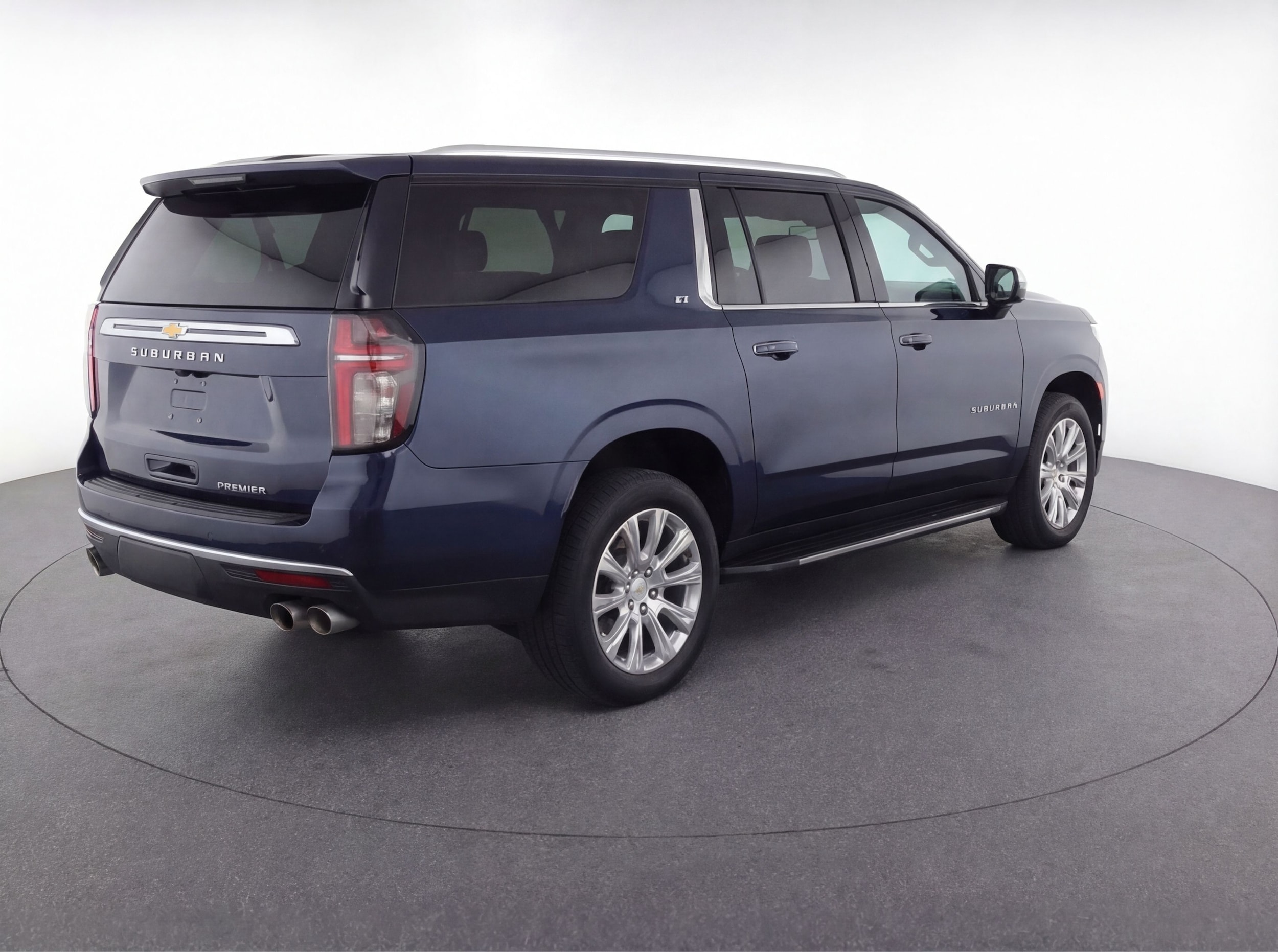 Thumbnail: 2023 Chevrolet Suburban - 7