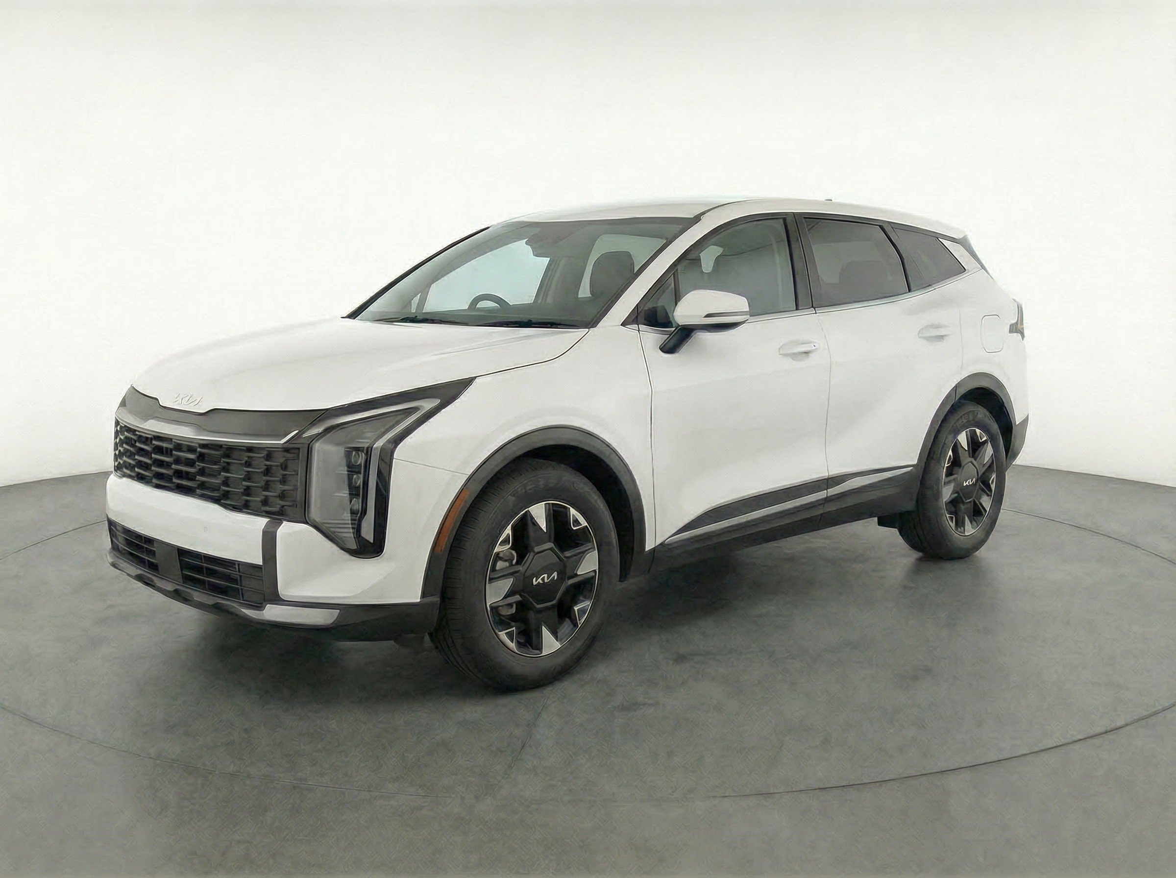 Thumbnail: 2026 Kia Sportage - 3