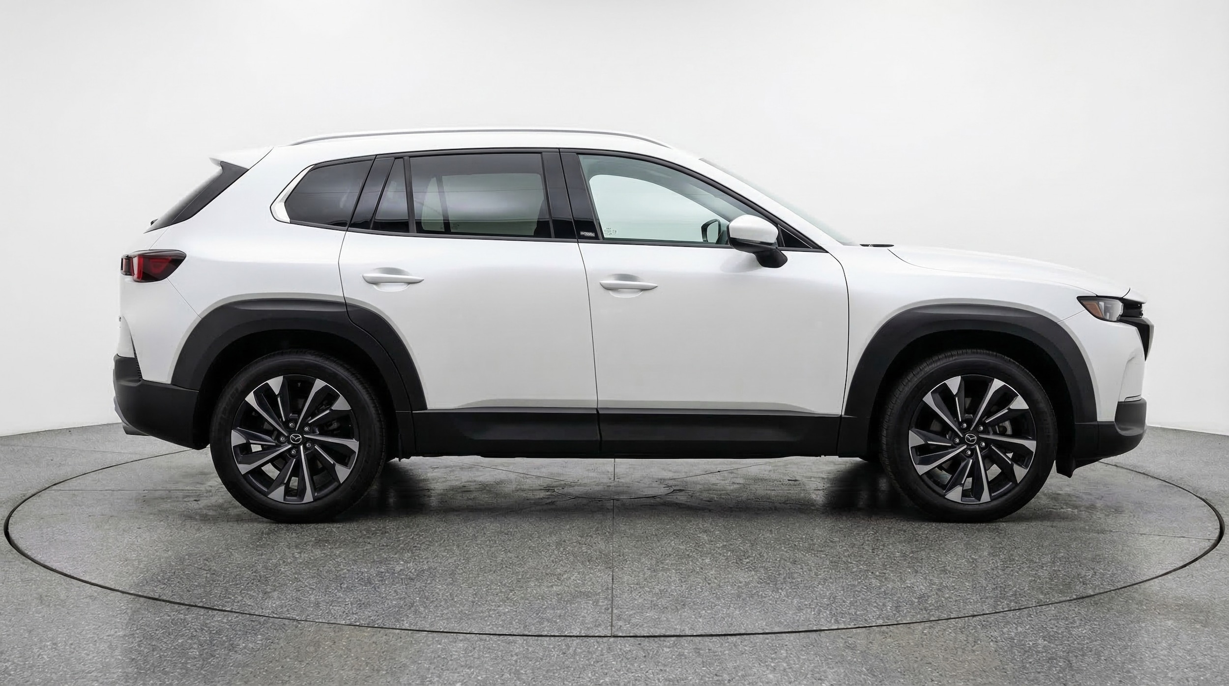 Thumbnail: 2025 Mazda CX-50 - 8