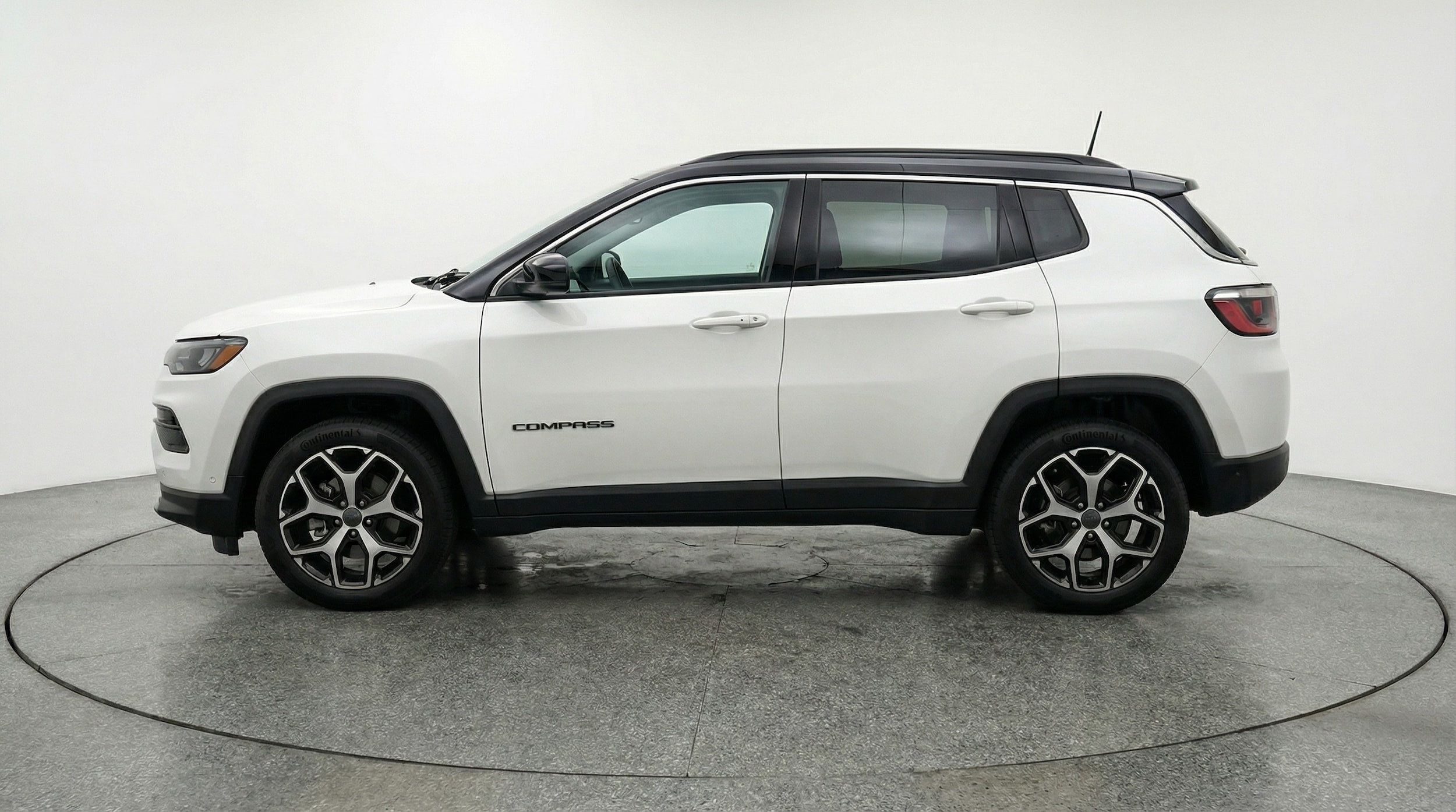 Thumbnail: 2025 Jeep Compass - 4