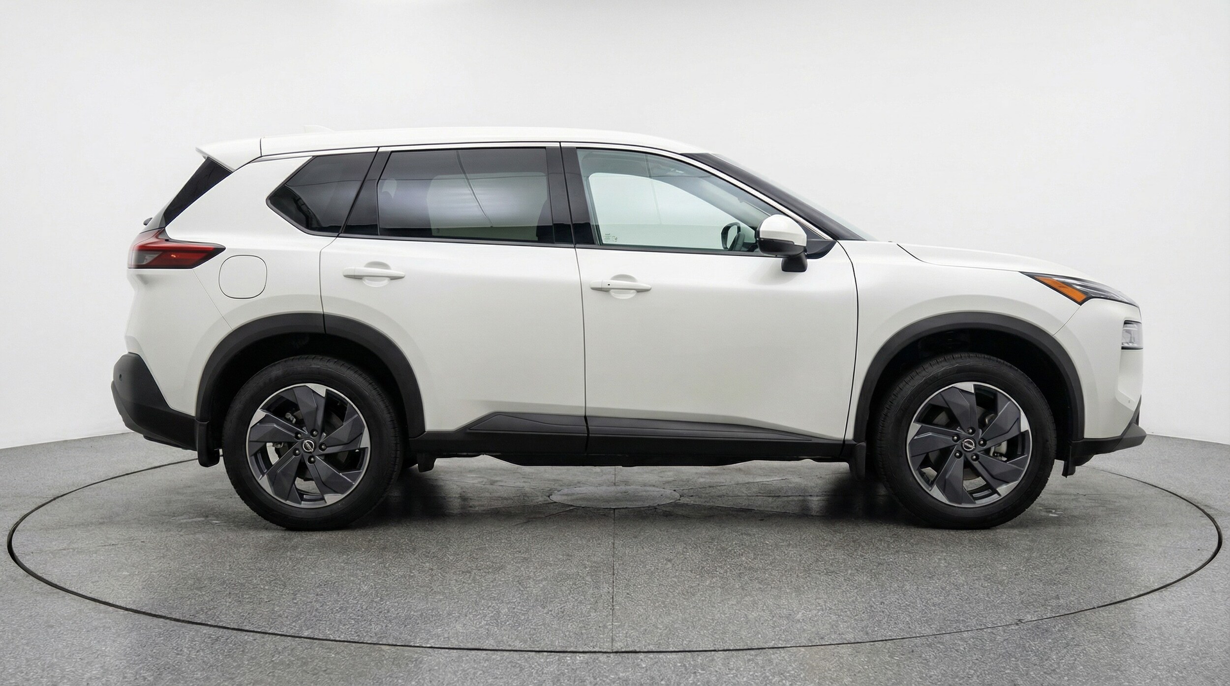 Thumbnail: 2025 Nissan Rogue - 8