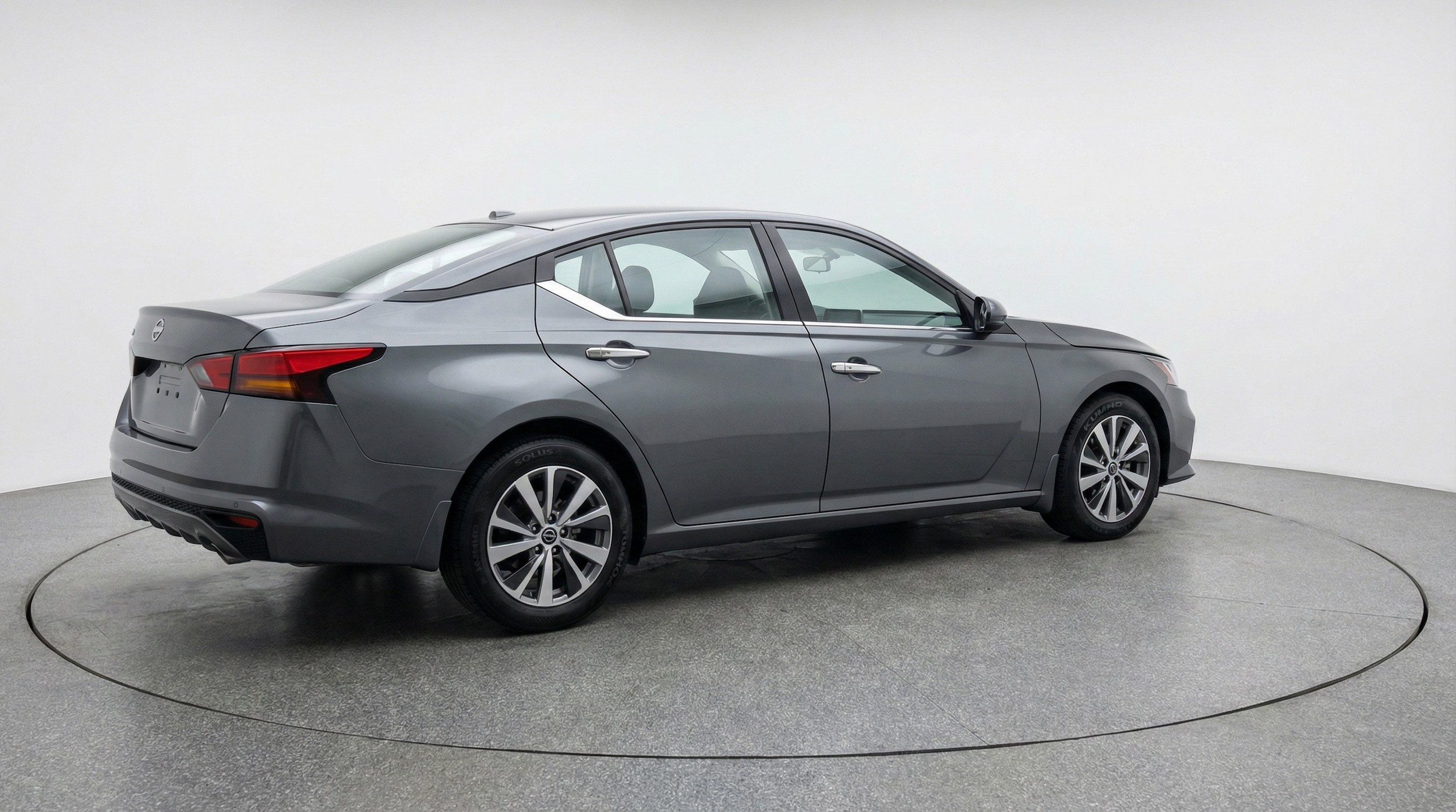 Thumbnail: 2025 Nissan Altima - 9