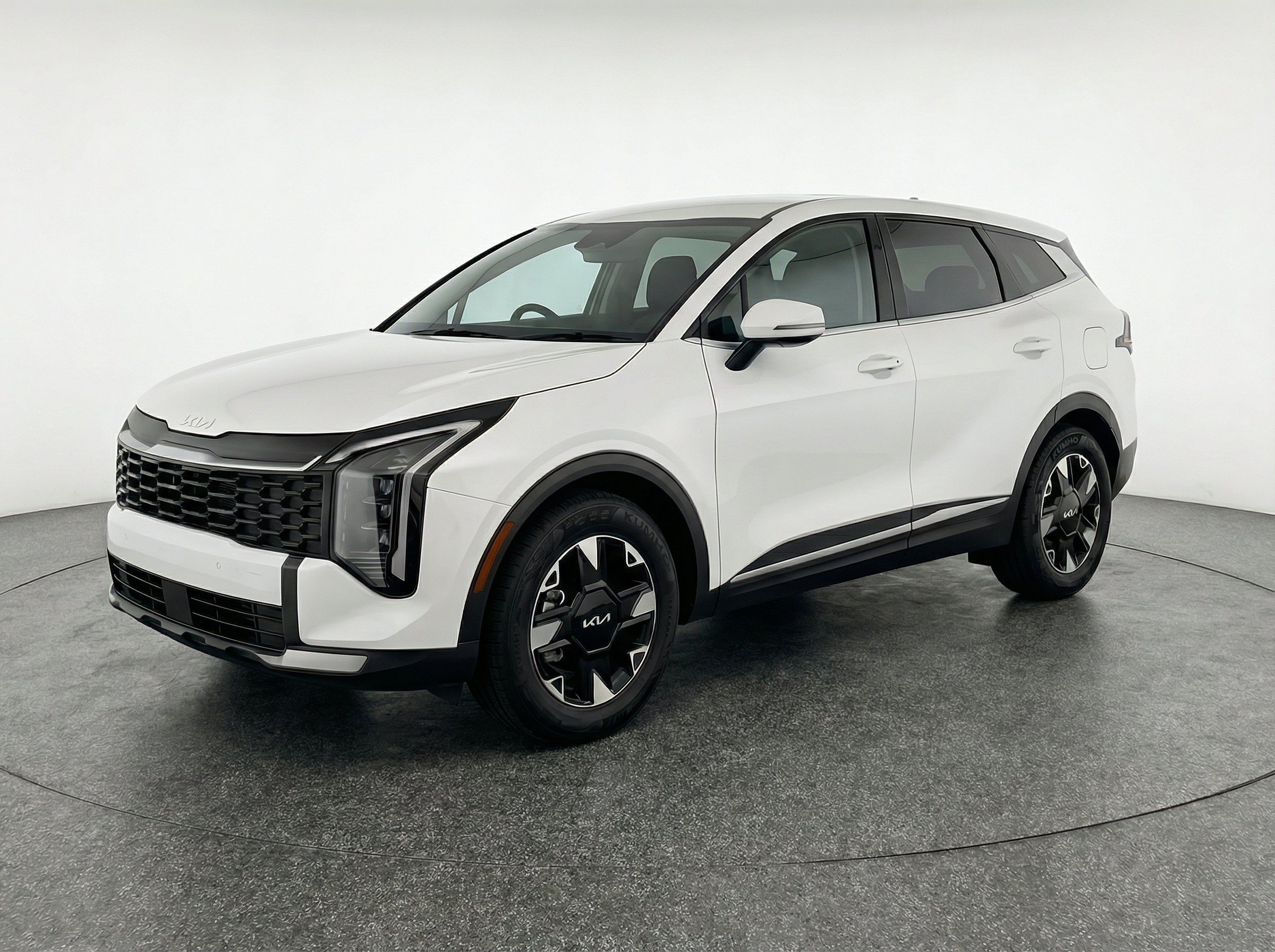Thumbnail: 2026 Kia Sportage - 3