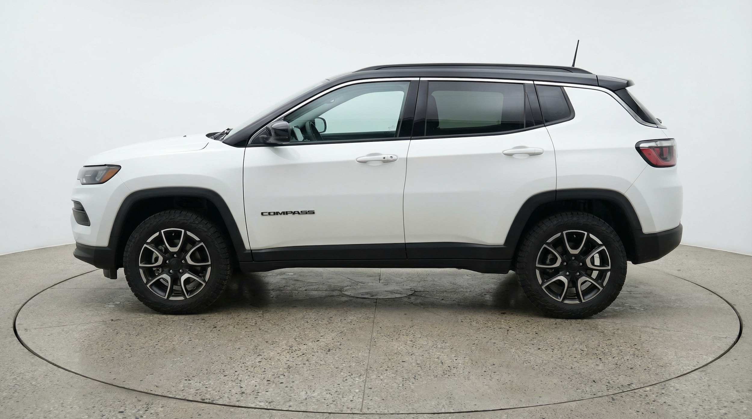 Thumbnail: 2025 Jeep Compass - 4