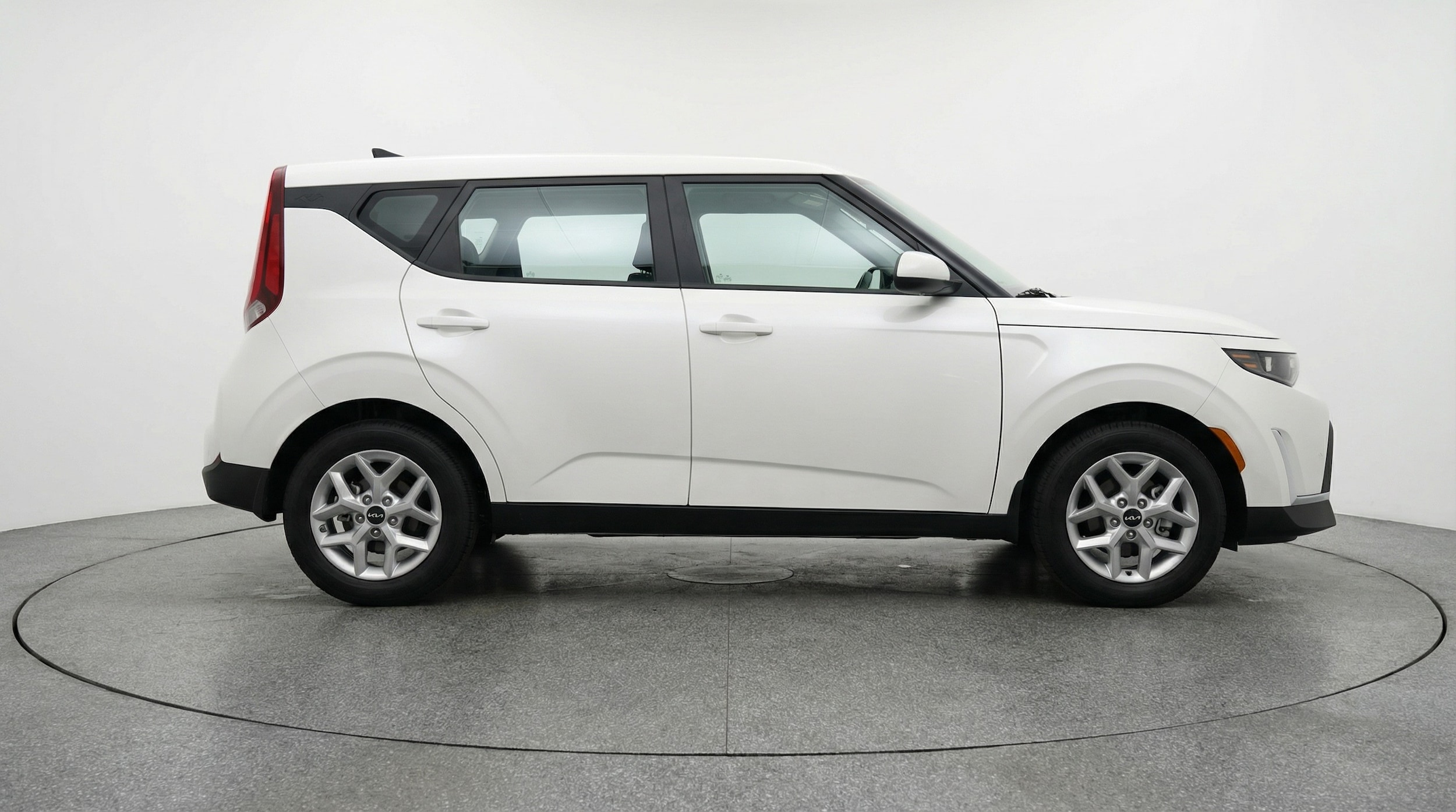Thumbnail: 2025 Kia Soul - 8