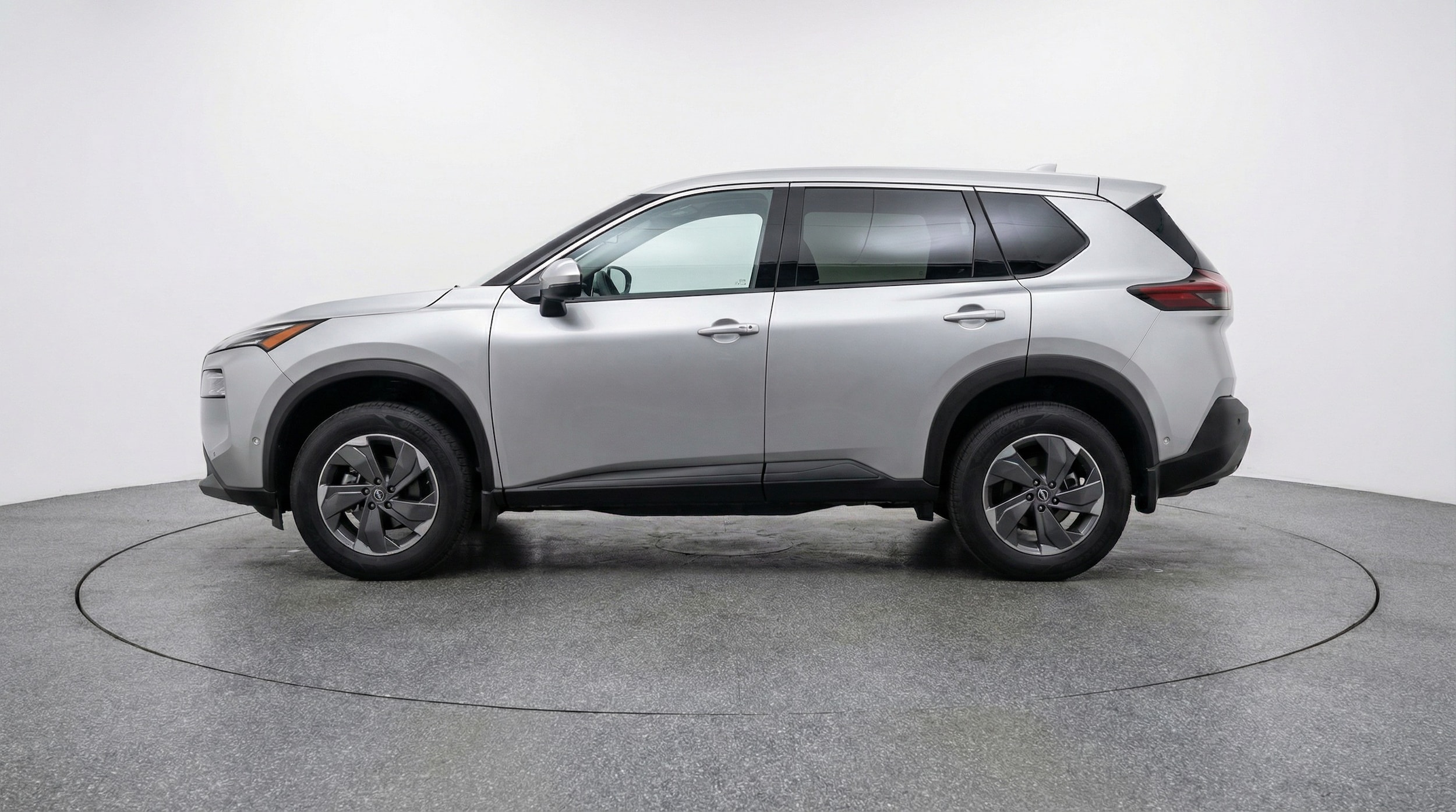 Thumbnail: 2025 Nissan Rogue - 4