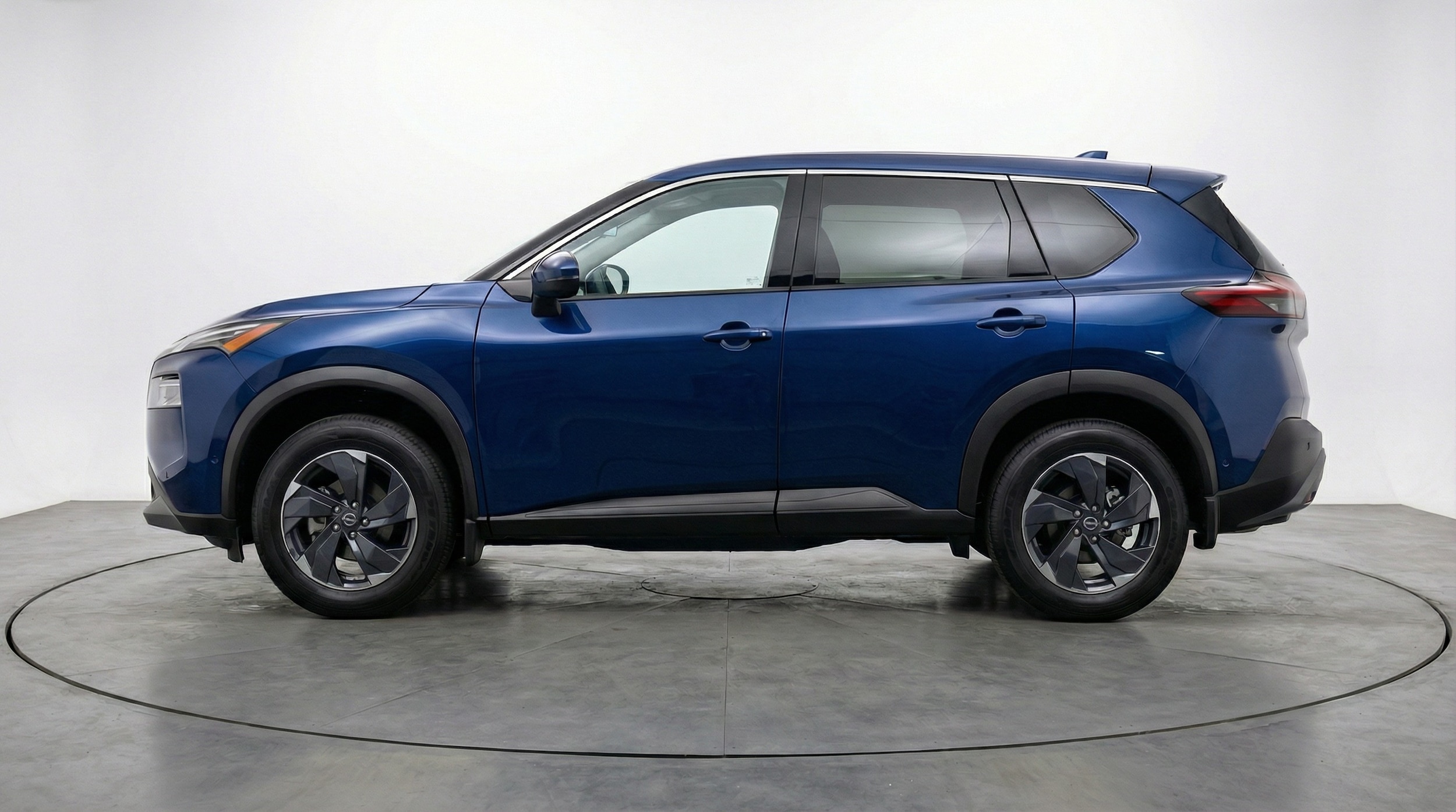 Thumbnail: 2025 Nissan Rogue - 4