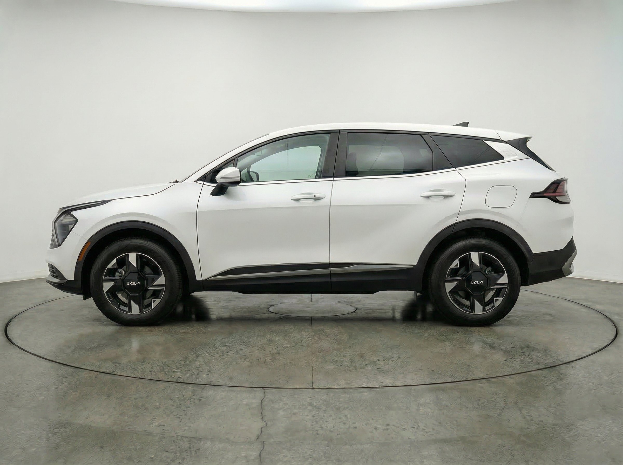 Thumbnail: 2026 Kia Sportage - 5
