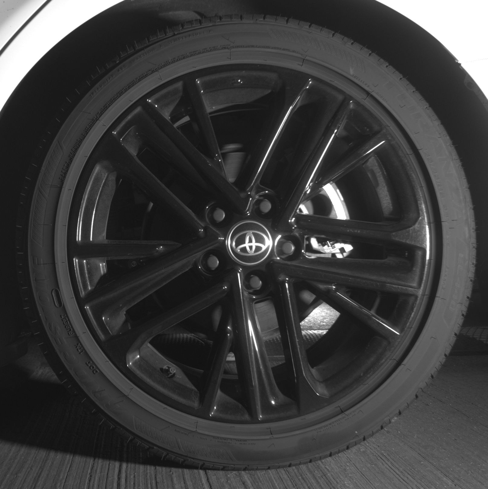 Thumbnail: 2025 Toyota Camry - 11