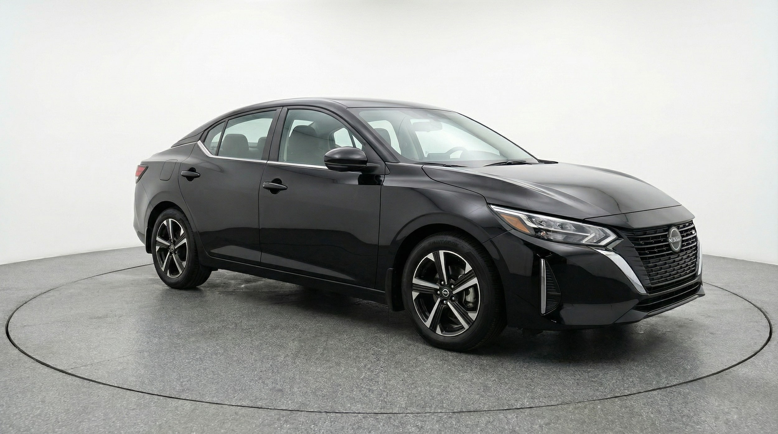 Thumbnail: 2025 Nissan Sentra - 1