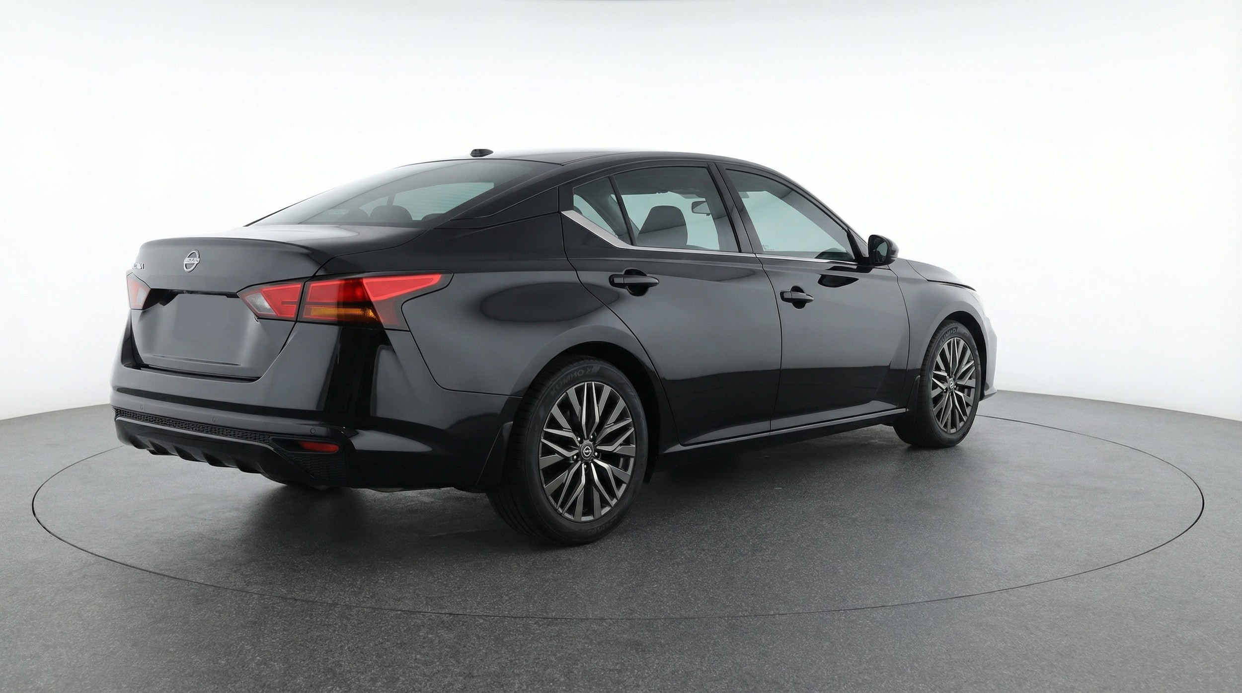 Thumbnail: 2025 Nissan Altima - 7