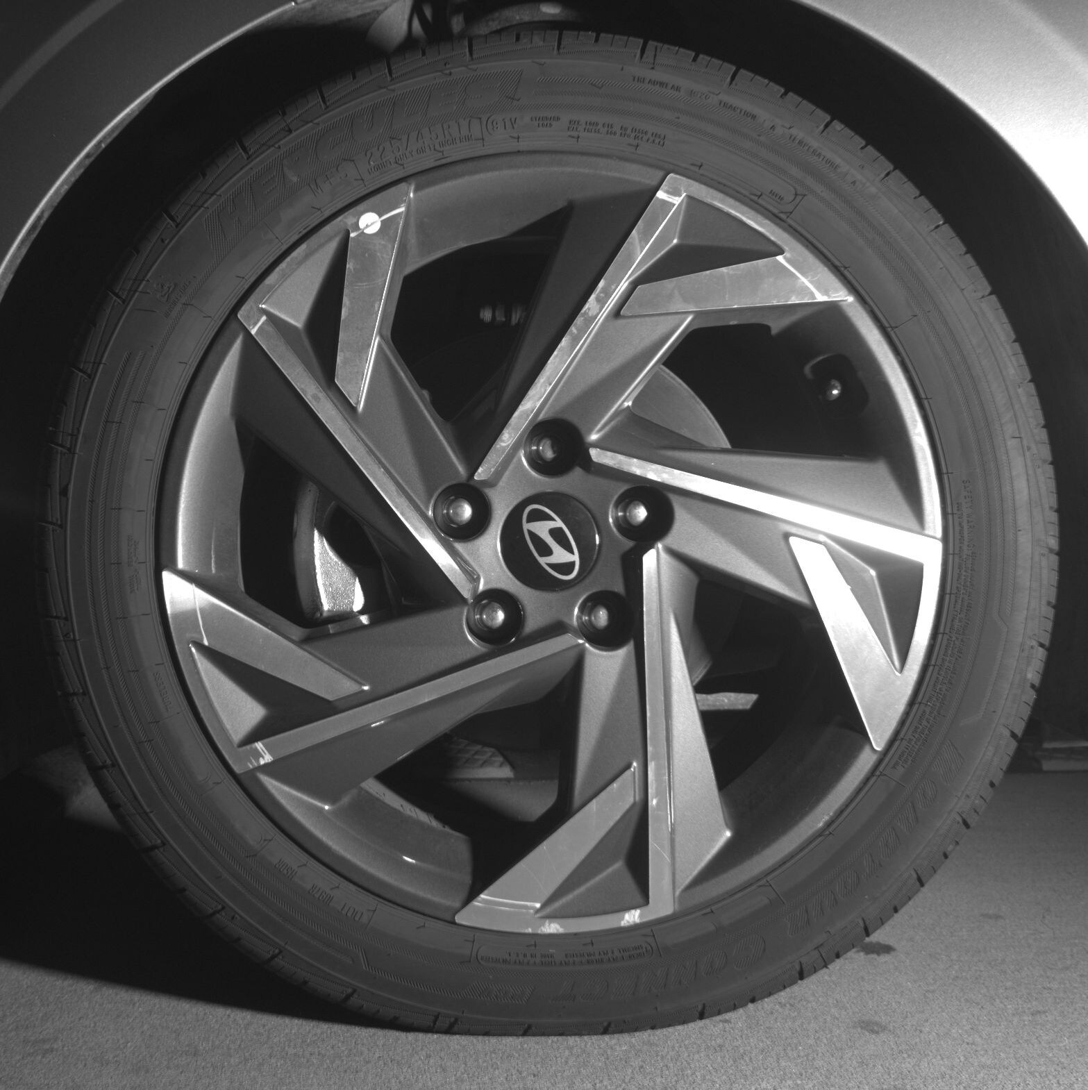 Thumbnail: 2025 Hyundai Elantra - 9