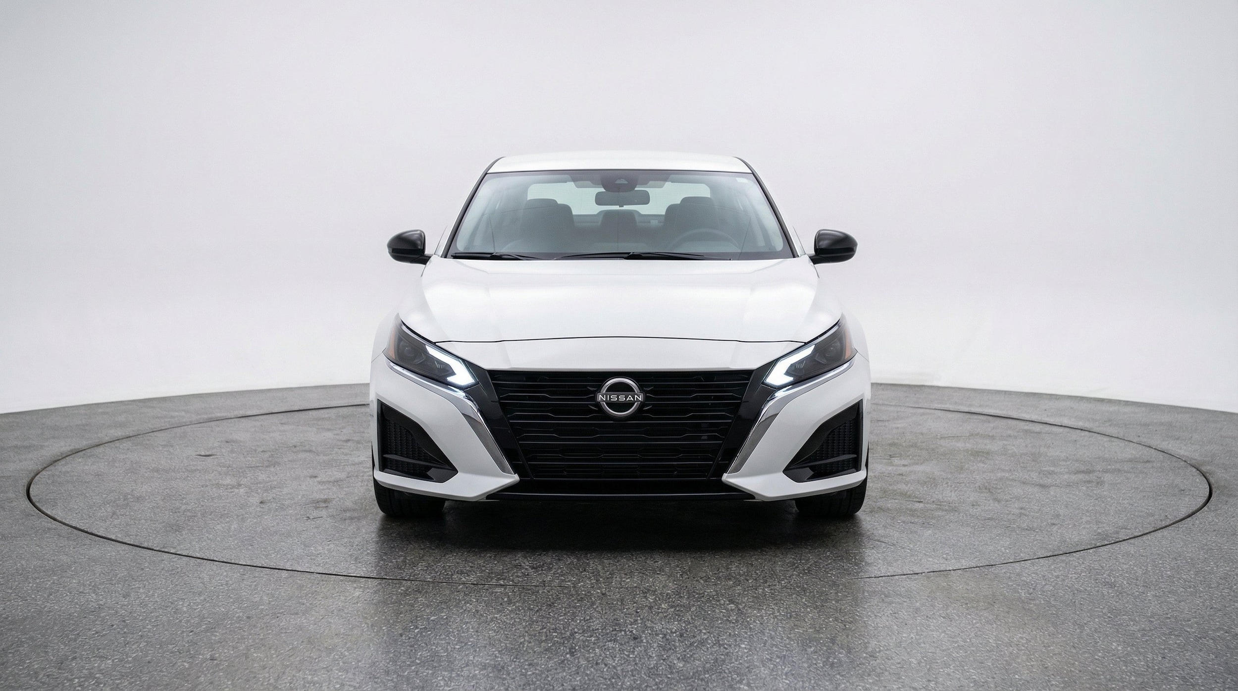 Thumbnail: 2025 Nissan Altima - 2